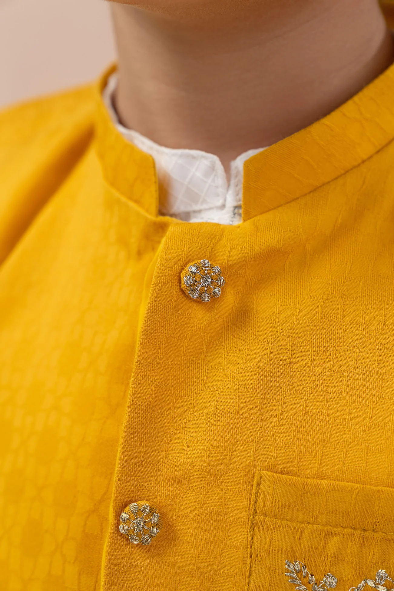 EMBROIDERED WAISTCOAT - Image 3