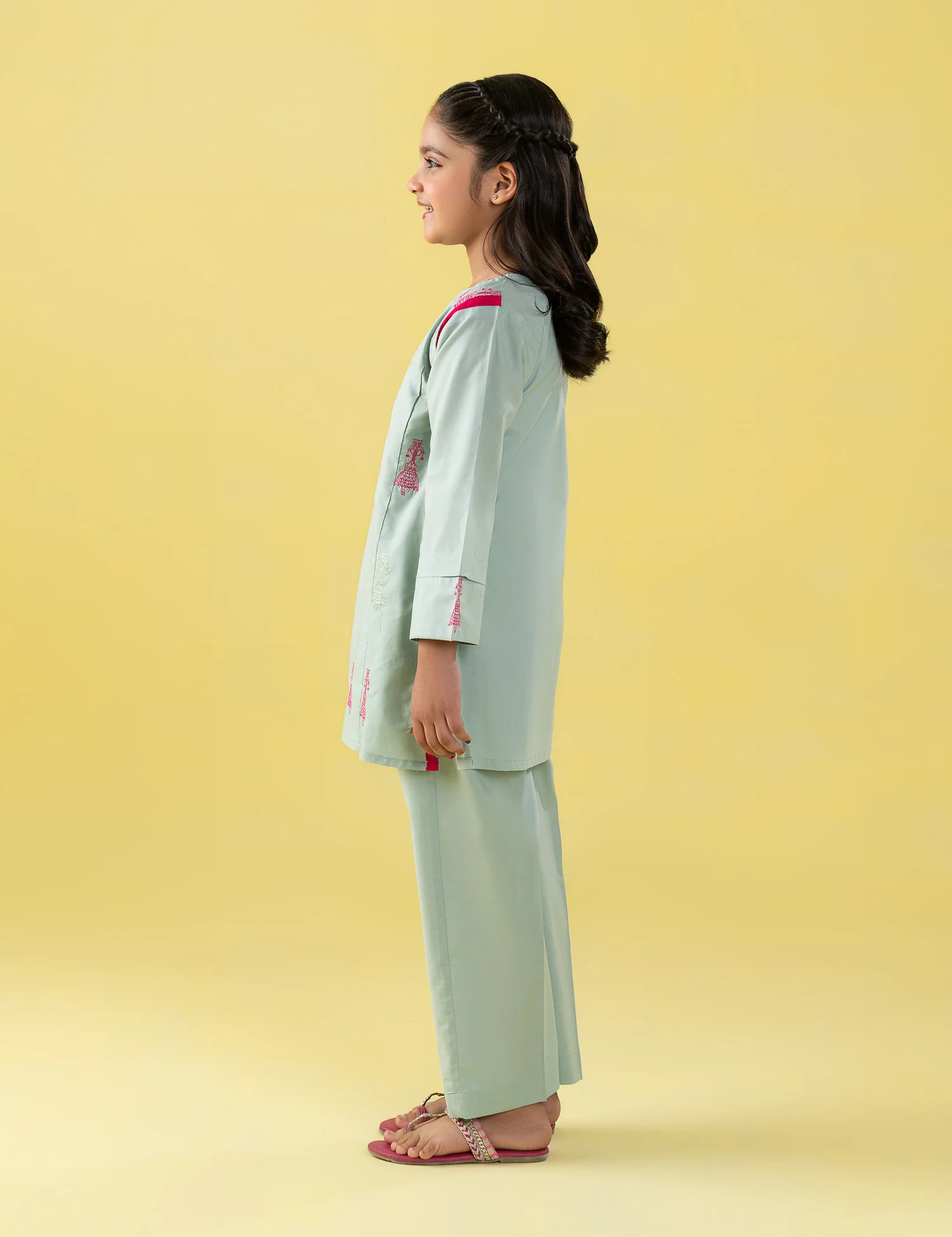 2 PIECE FUN EMBROIDERED SUIT - Image 5