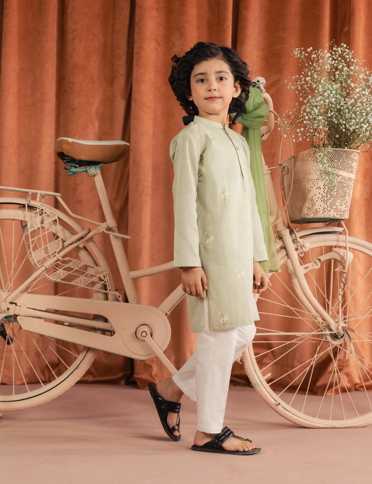 EMBROIDERED KURTA - Image 3