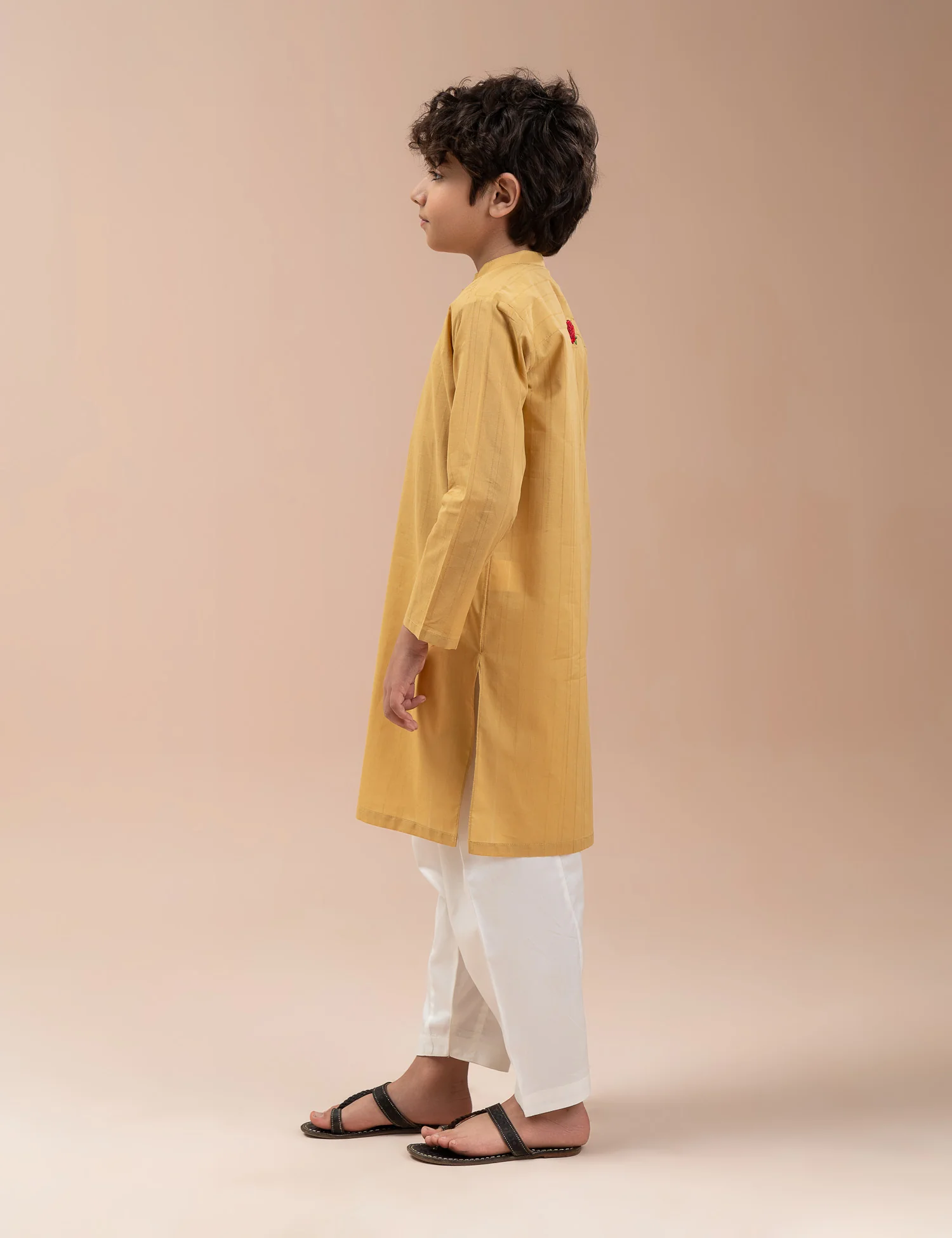 ROSE EMBROIDERED KURTA - Image 3