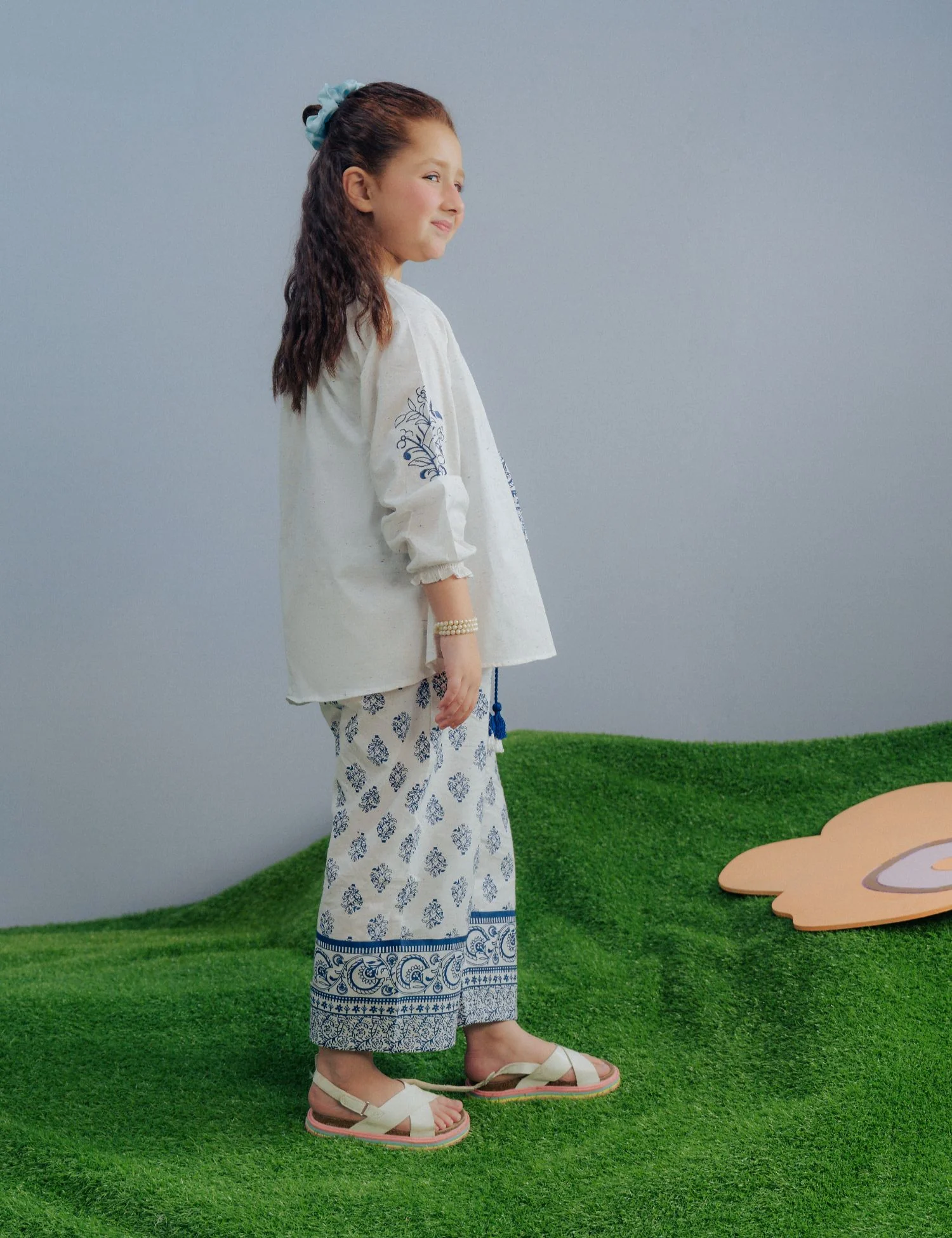 EMBROIDERED TOP - Image 4
