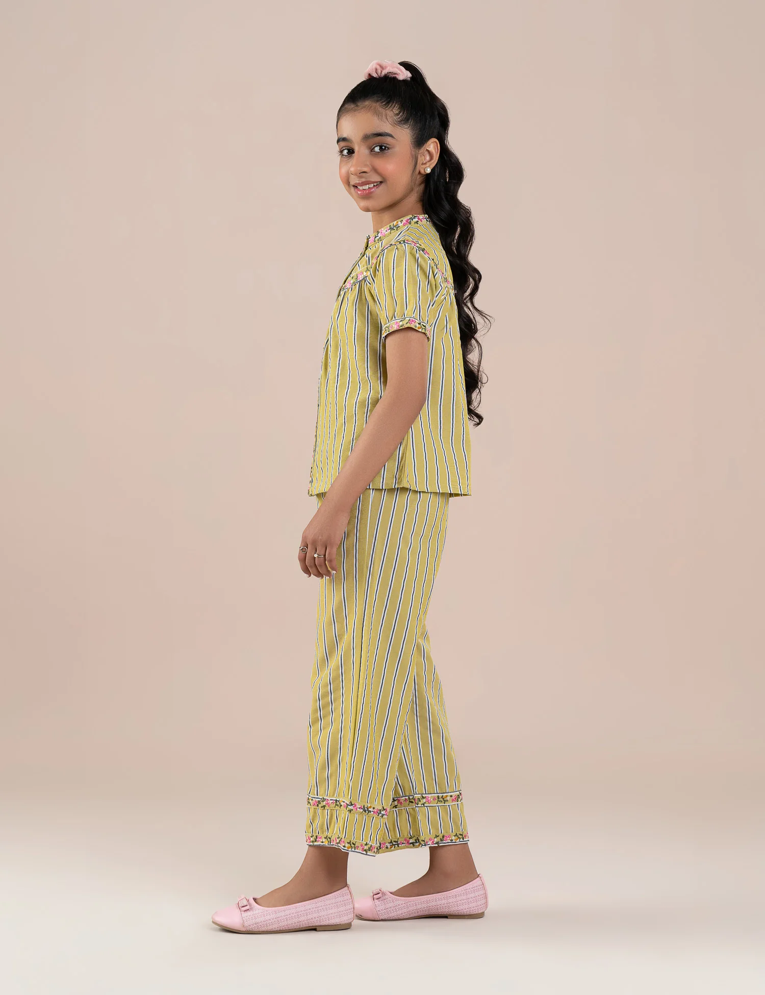 2 PIECE STRIPED SUIT - Image 4