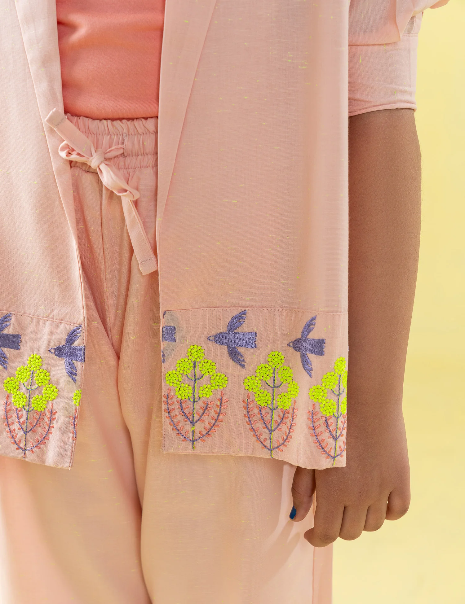 2 PIECE EMBROIDERED SUIT - Image 3
