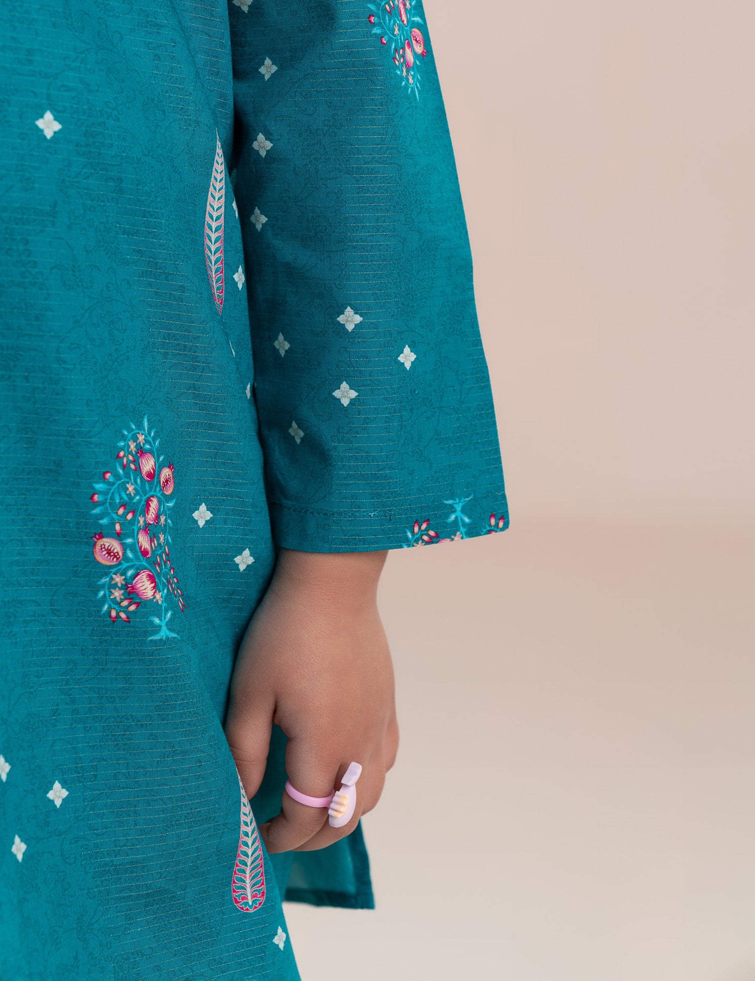 2 PIECE ETHNIC PRINTED SUIT - Image 3