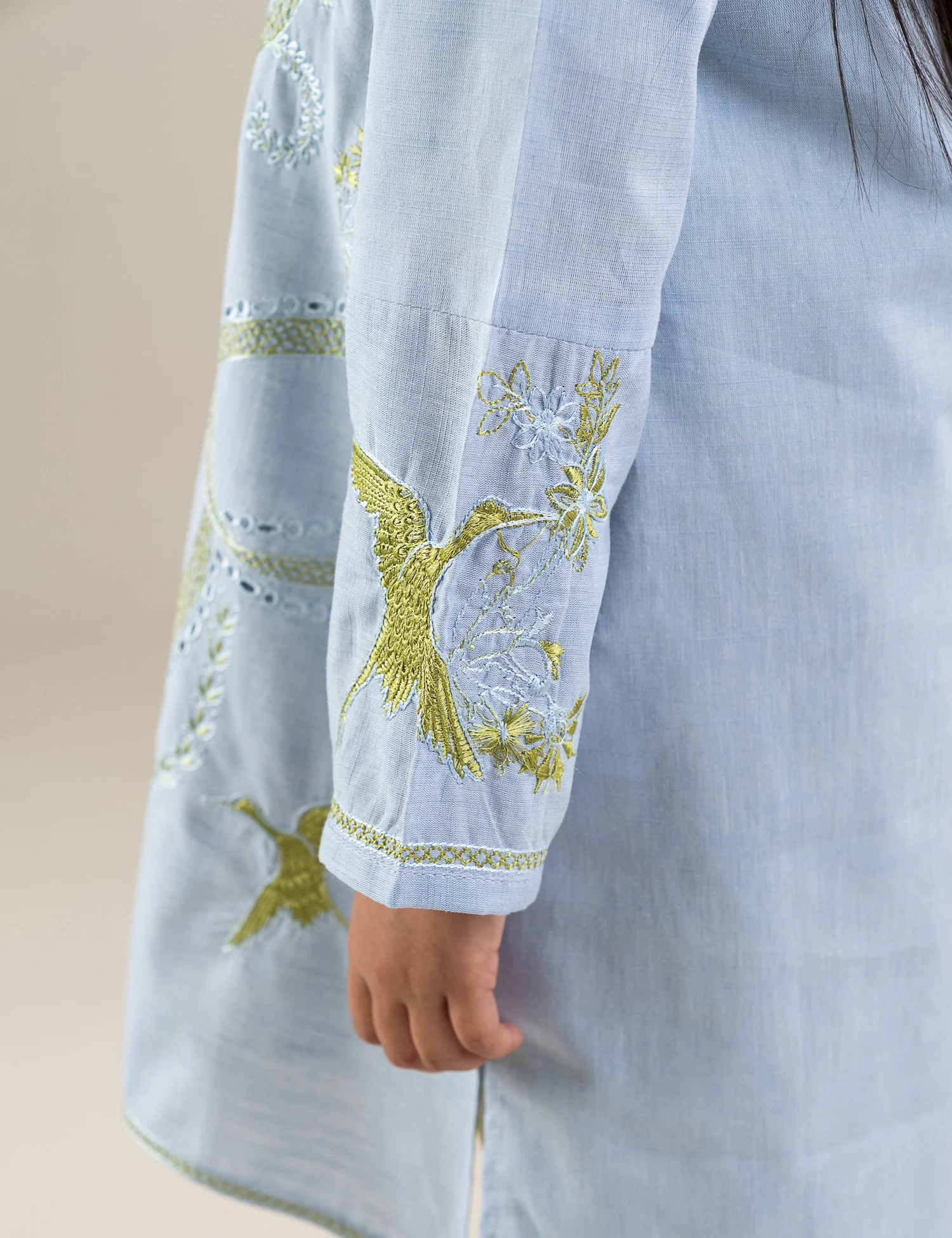 2 PIECE CONTRAST EMBROIDERED SUIT - Image 3