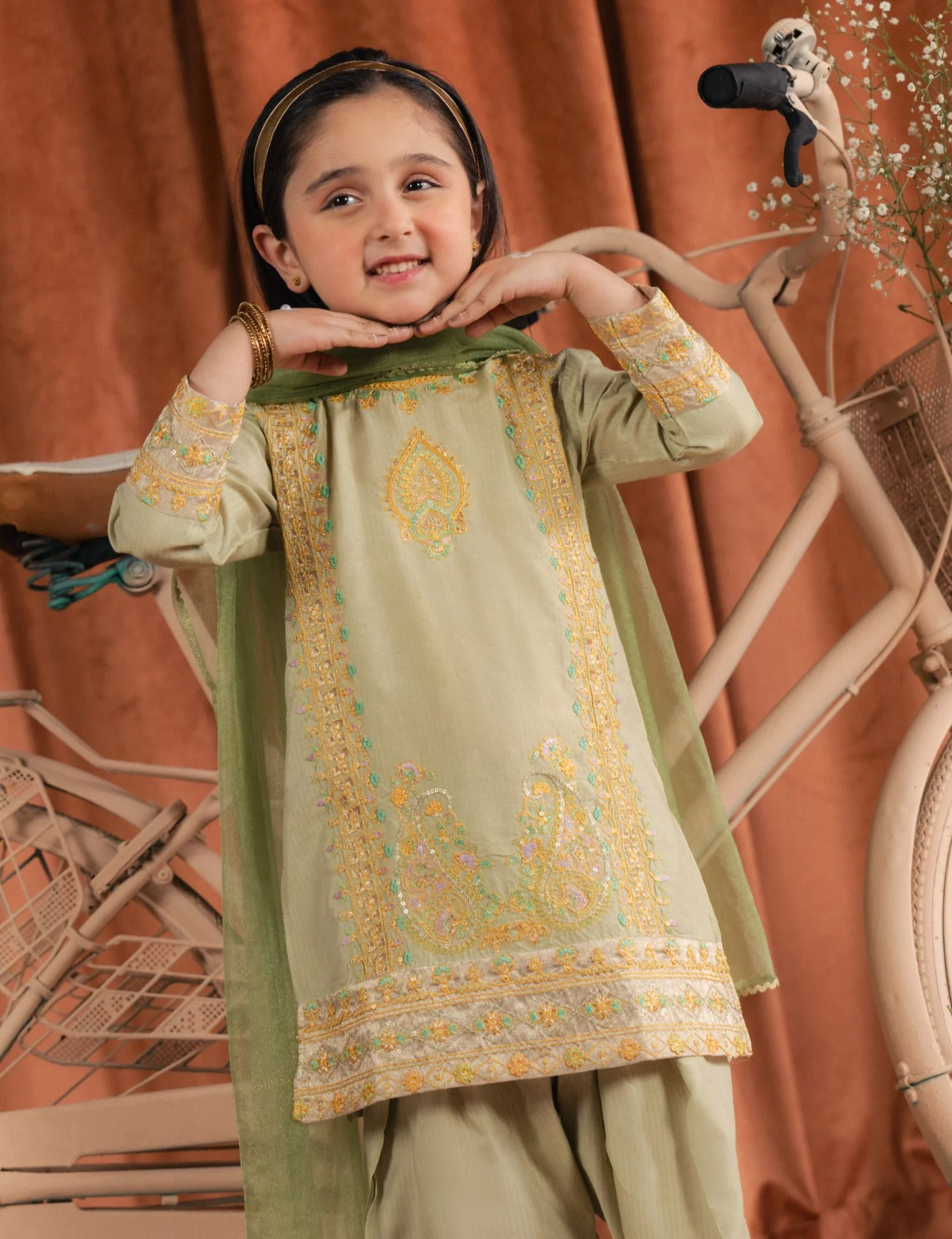 2 PIECE ETHNIC EMBROIDERED SUIT - Image 2