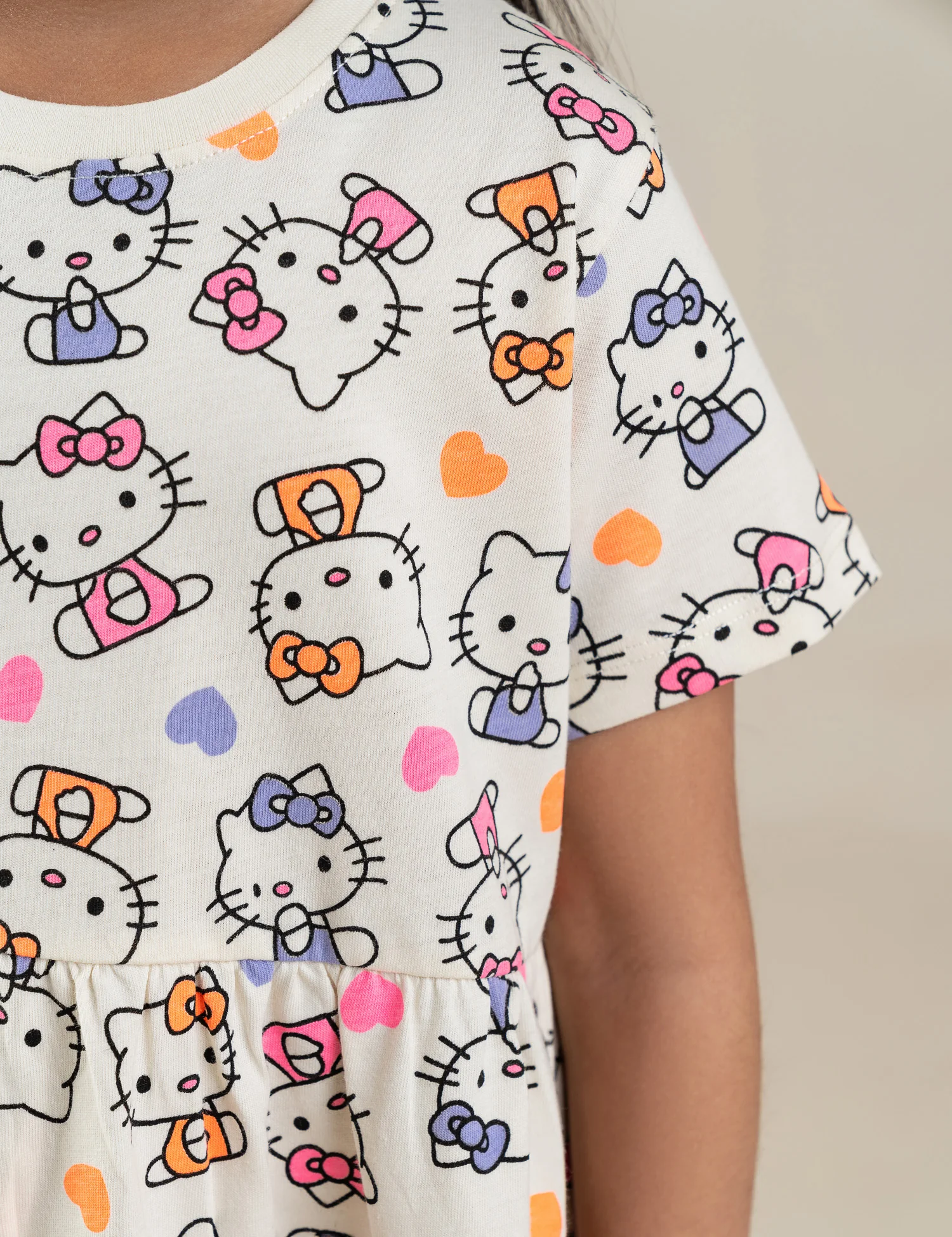 HELLO KITTY GRAPHIC DRESS - Image 3