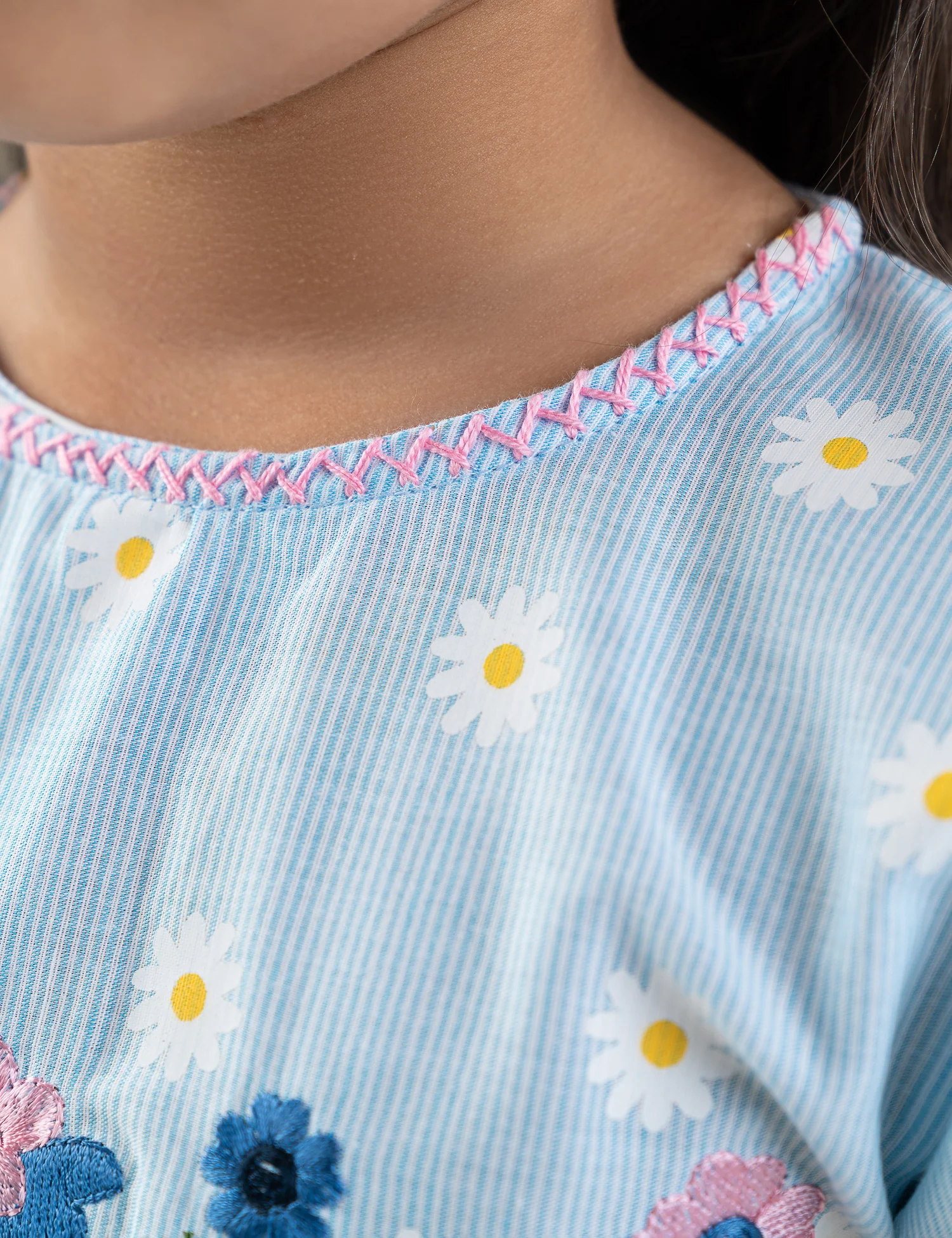 FLORAL EMBROIDERED PRINTED DRESS - Image 3