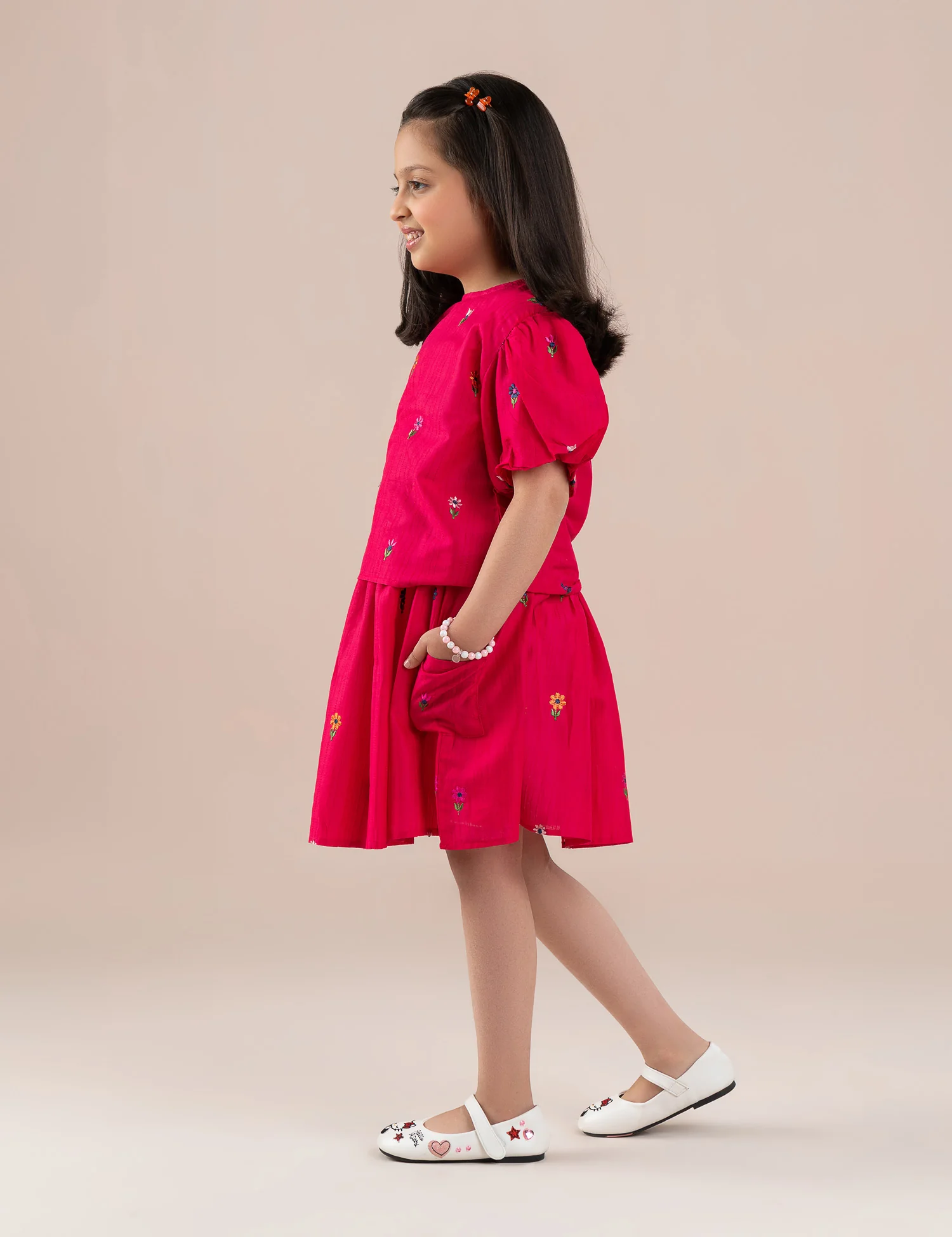 2 PIECE FLORAL EMBROIDERED SUIT - Image 4