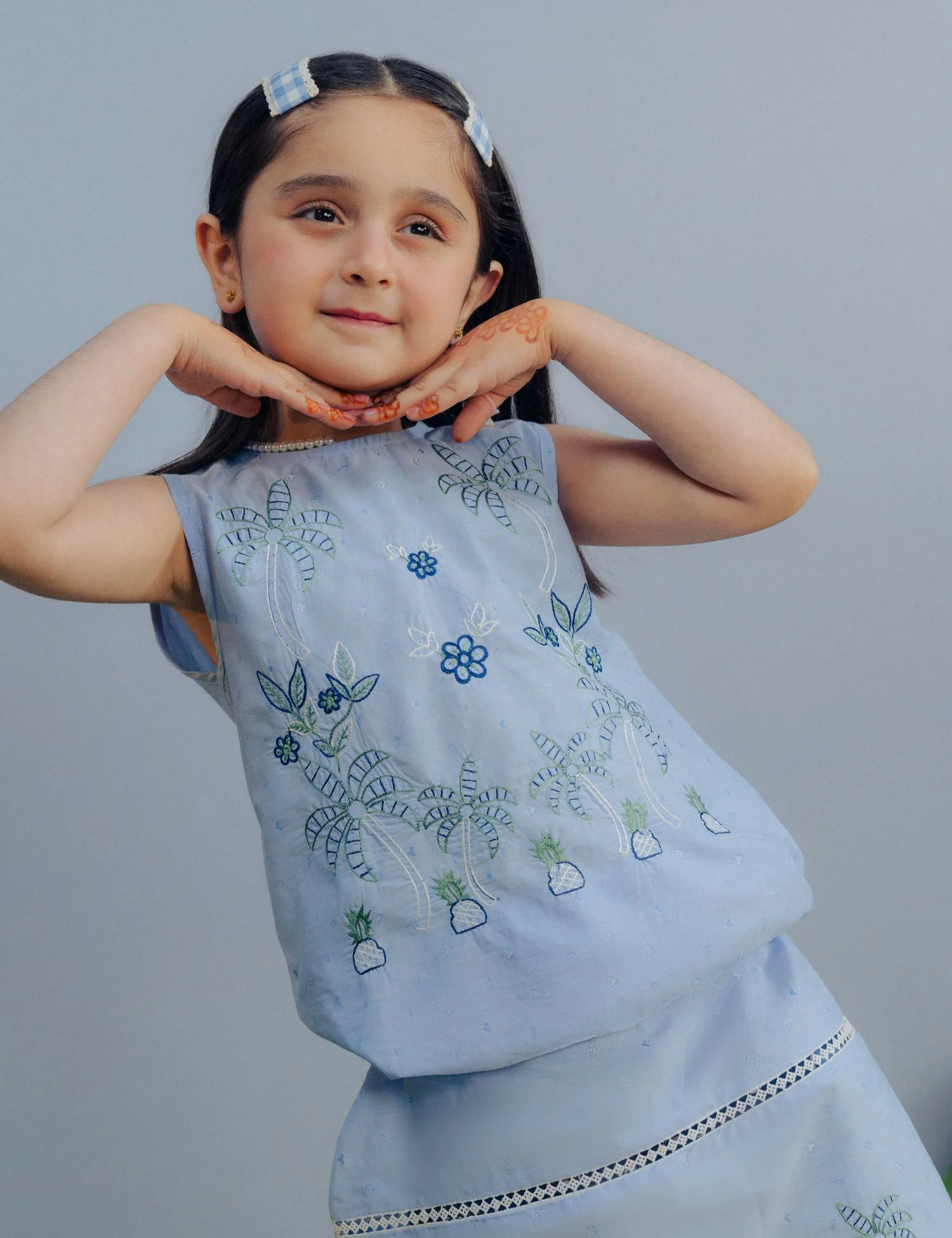 2 PIECE EMBROIDERED SUIT - Image 3