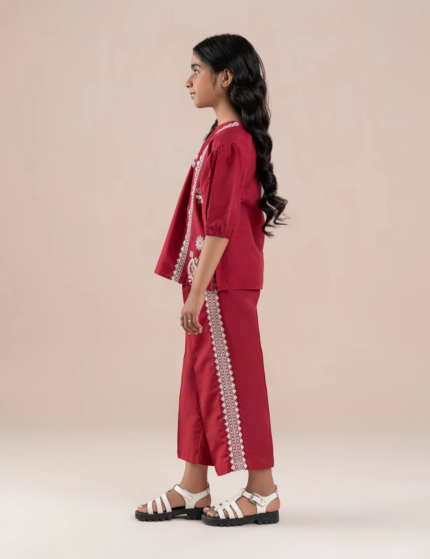 2 PIECE EMBROIDERED SUIT - Image 4