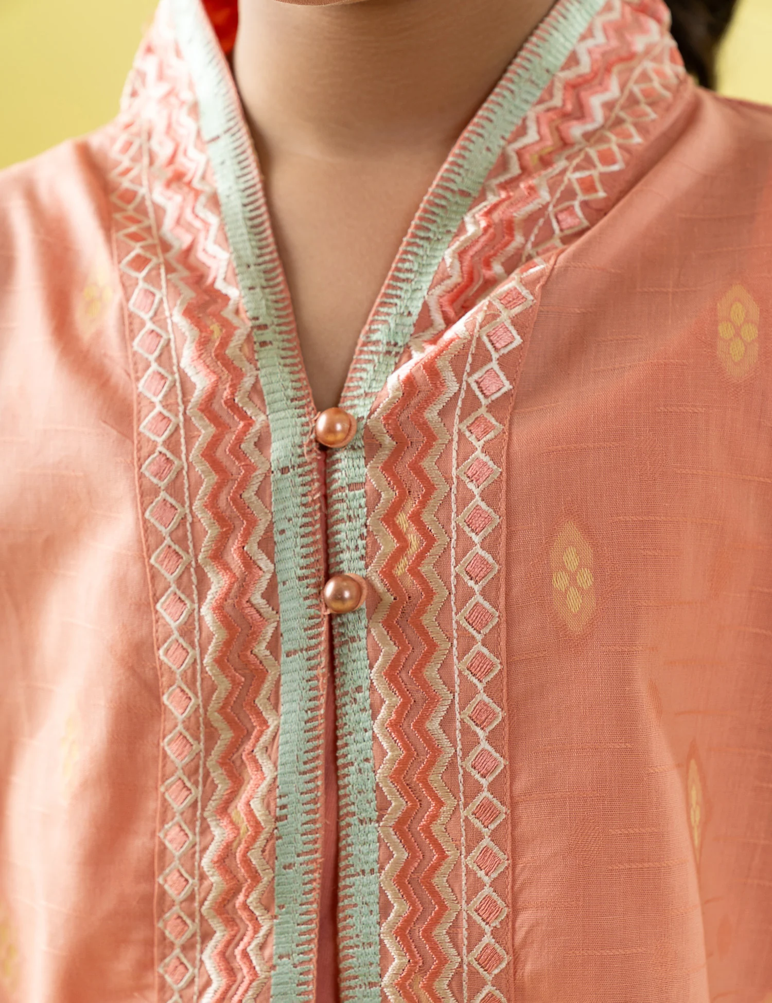 2 PIECE PRINTED SUIT - Image 2