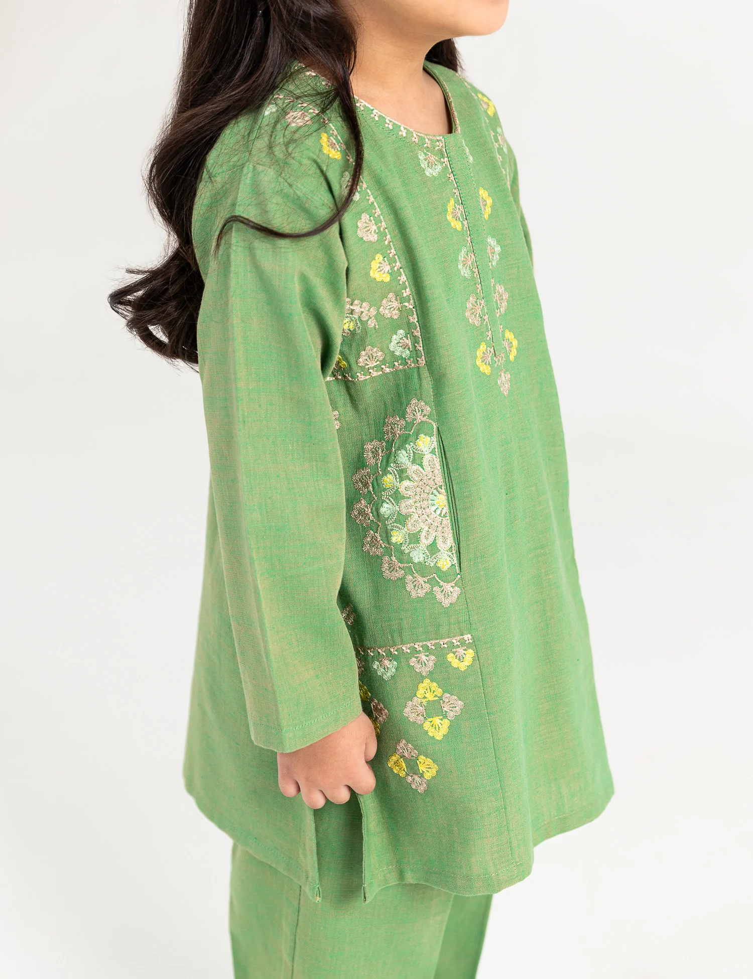 2 PIECE CROSS STITCHED EMBROIDERED SUIT - Image 3