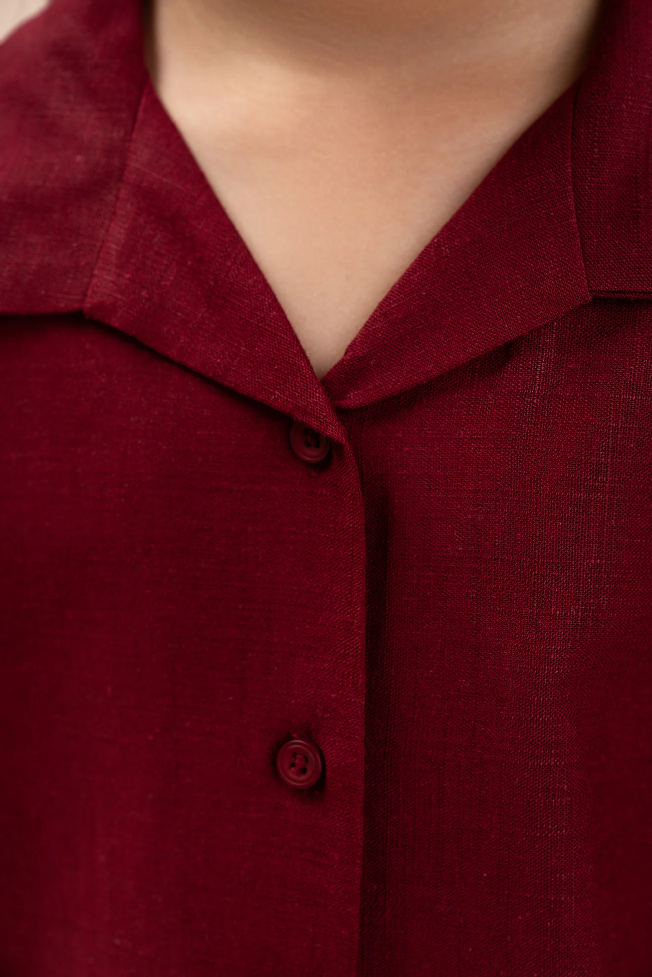 EMBROIDERED BUTTON DOWN TOP - Image 2