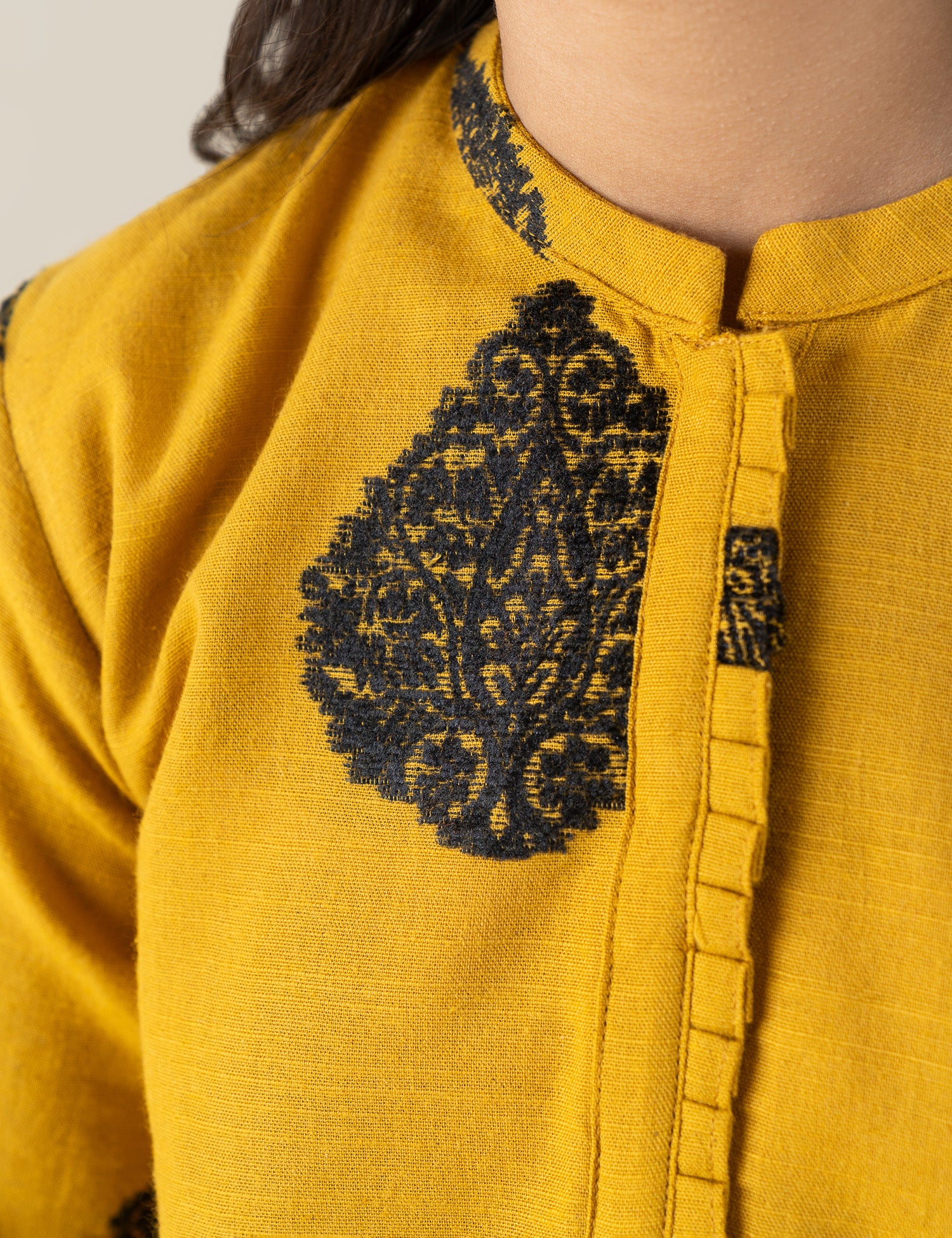 2 PIECE JACQUARD SUIT - Image 2