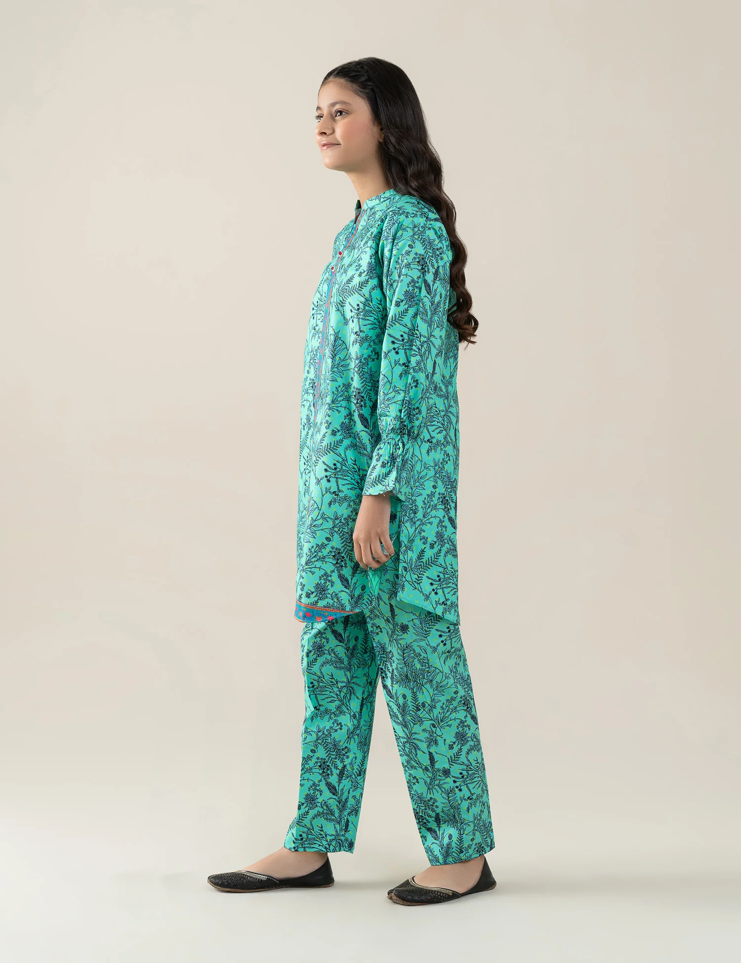 2 PIECE PRINTED SUIT - Image 4