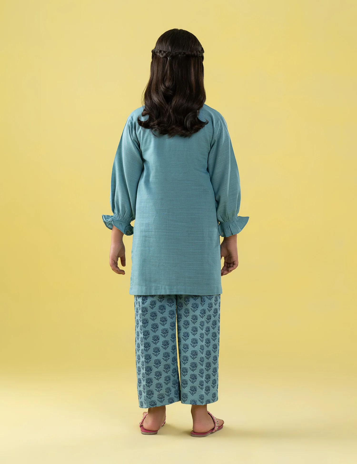 2 PIECE EMBROIDERED SUIT - Image 5