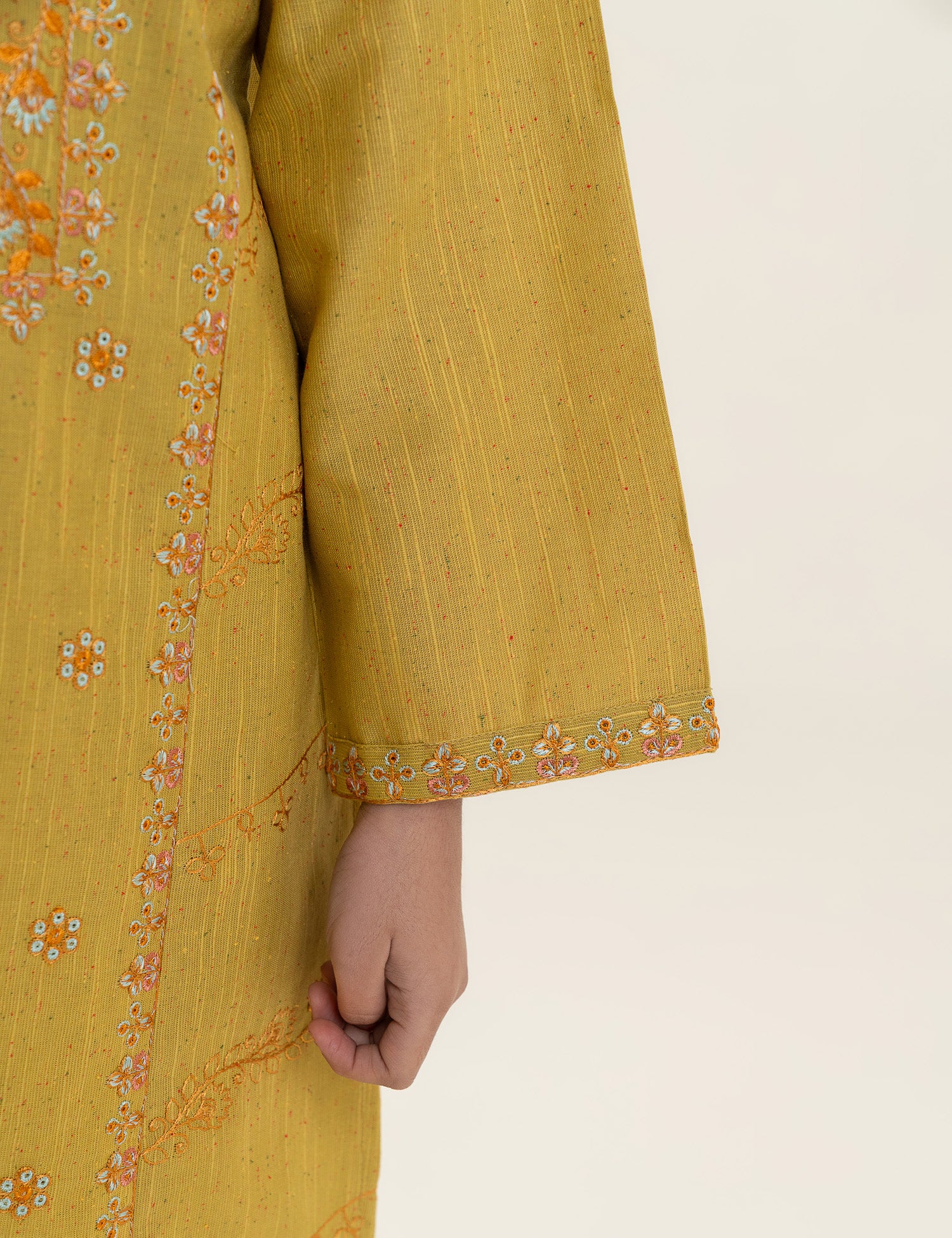 2 PIECE ALLOVER EMBROIDERED SUIT - Image 3