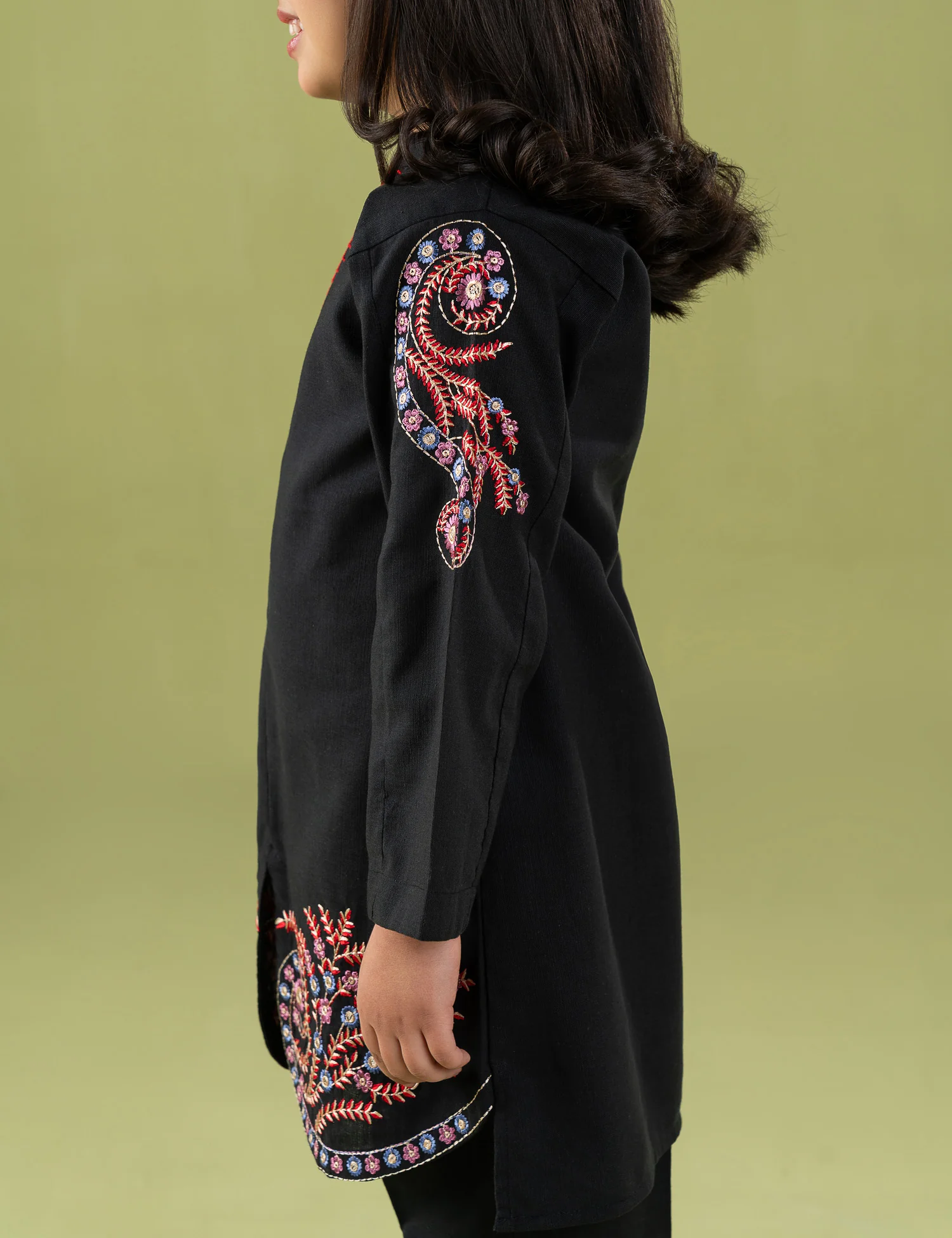 2 PIECE VIBRANT EMBROIDERED SUIT - Image 3