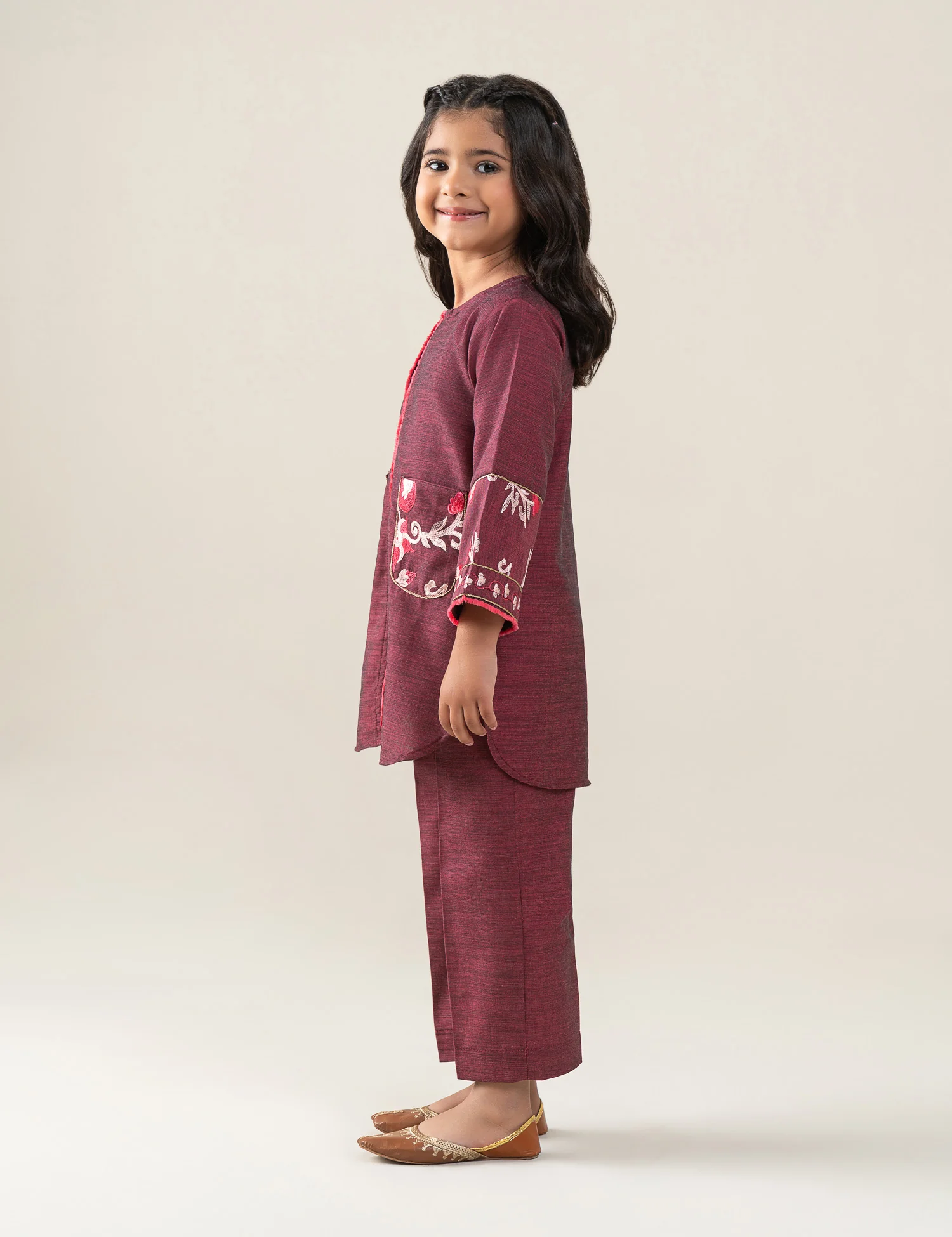 2 PIECE POCKET EMBROIDERED SUIT - Image 4