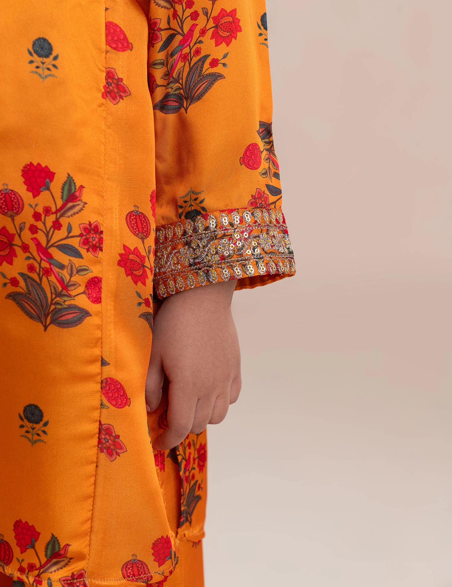 2 PIECE SILK PRINTED EMBROIDERED SUIT - Image 3