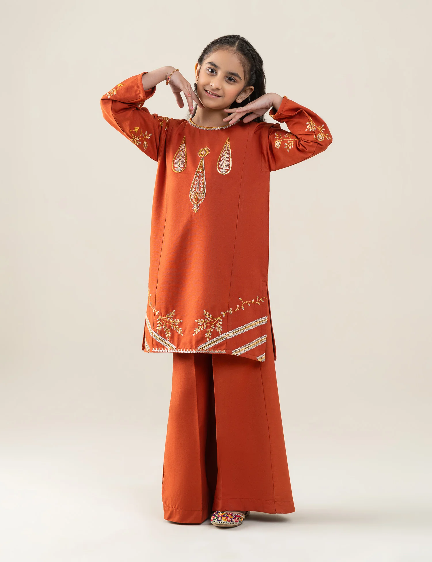 2 PIECE ETHNIC EMBROIDERED SUIT - Image 4