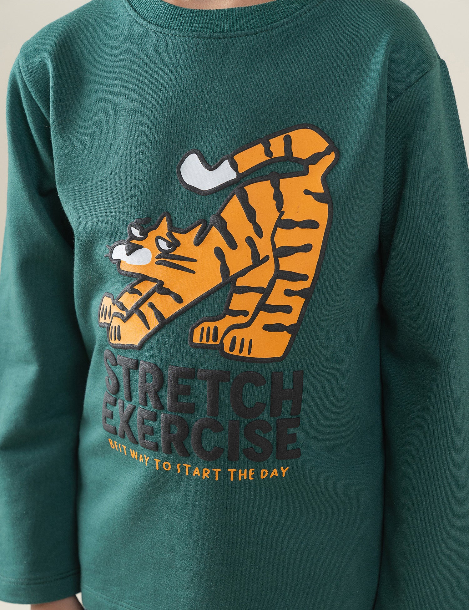 STRETCH EXERCISE PRINTED T-SHIRT - Image 2