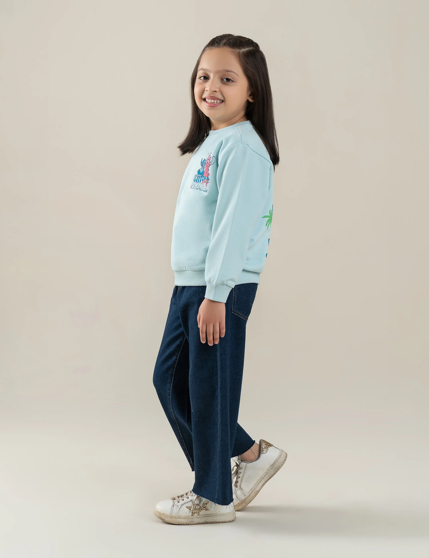 STITCH & ANGEL GRAPHIC SWEATSHIRT - Image 3