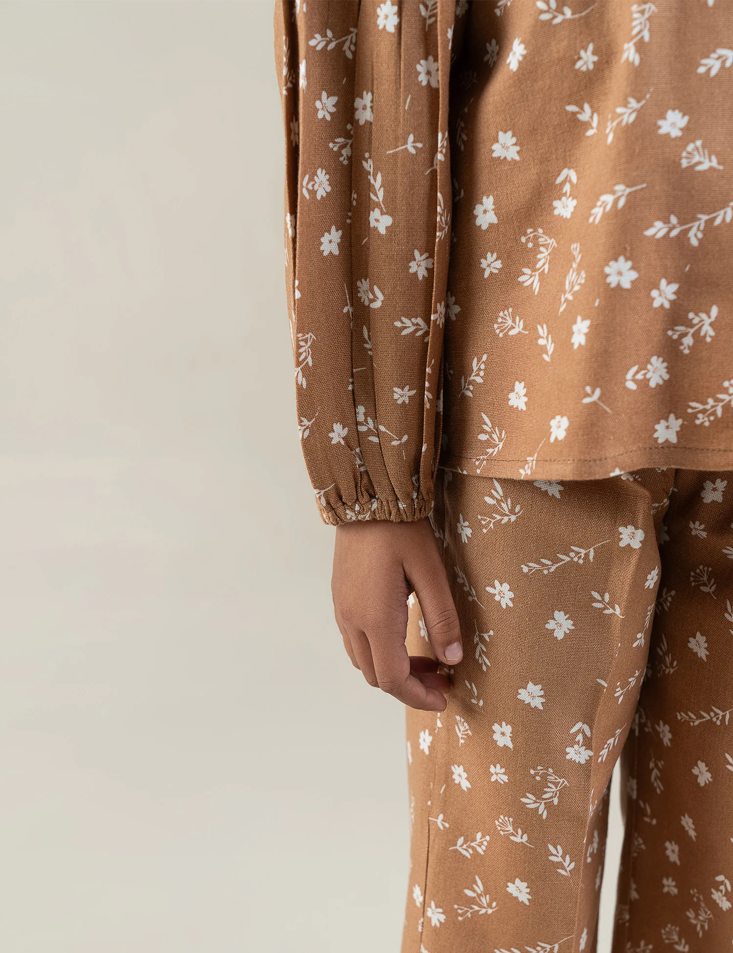 2 PIECE FLORAL PRINTED SUIT - Image 4