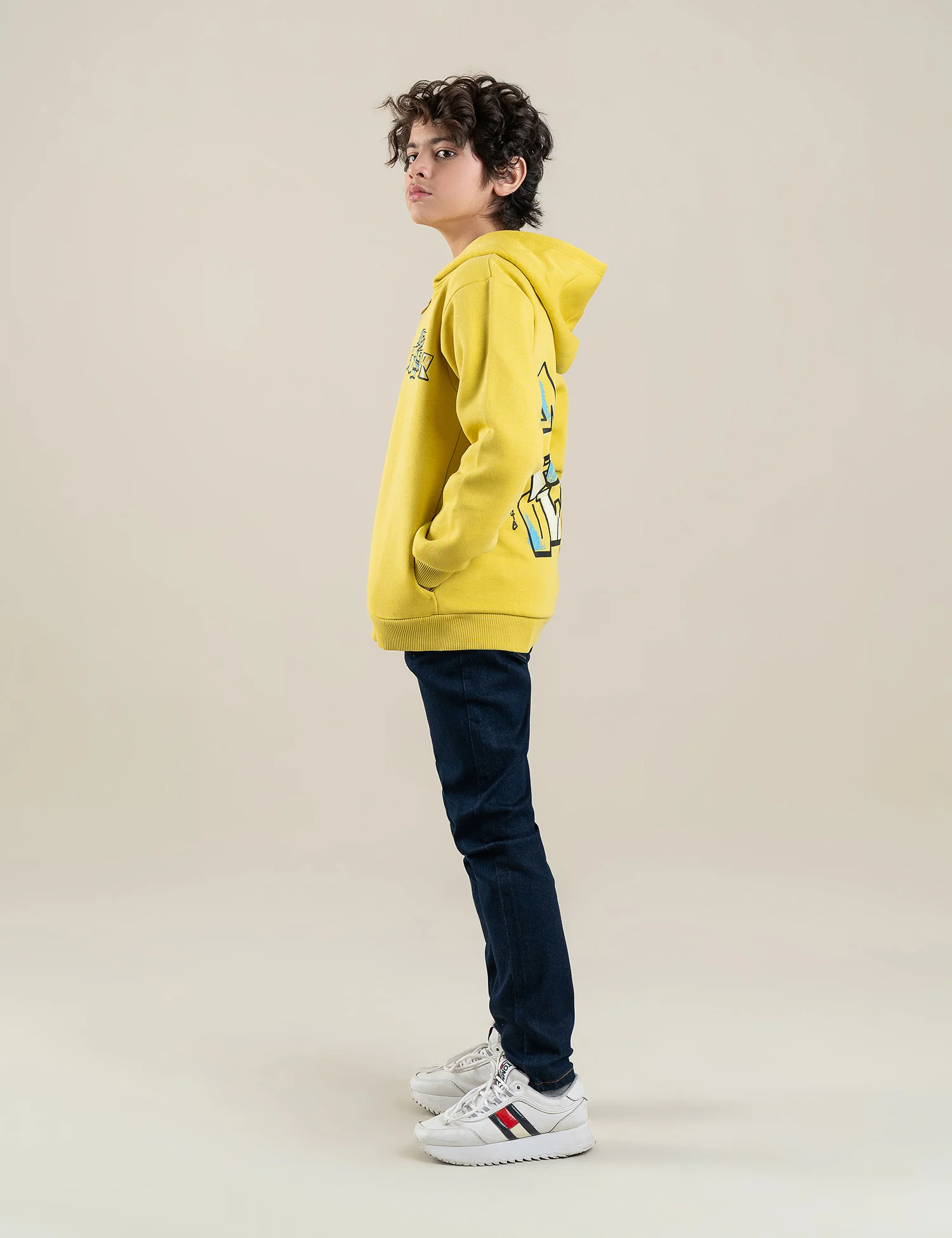 NEW FOLLOWER GRAPHIC HOODIE - Image 6