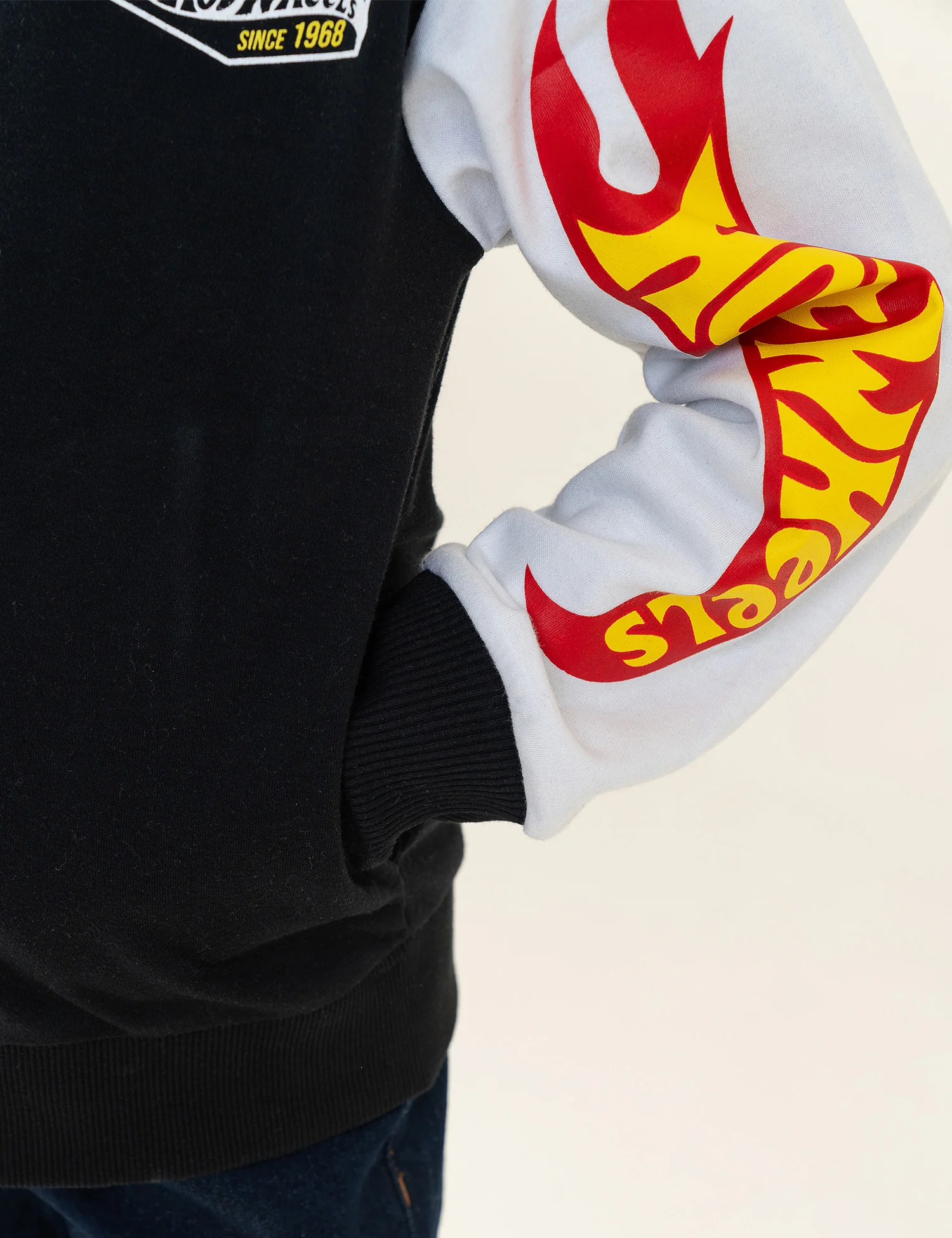 HOT WHEELS GRAPHIC JACKET - Image 3