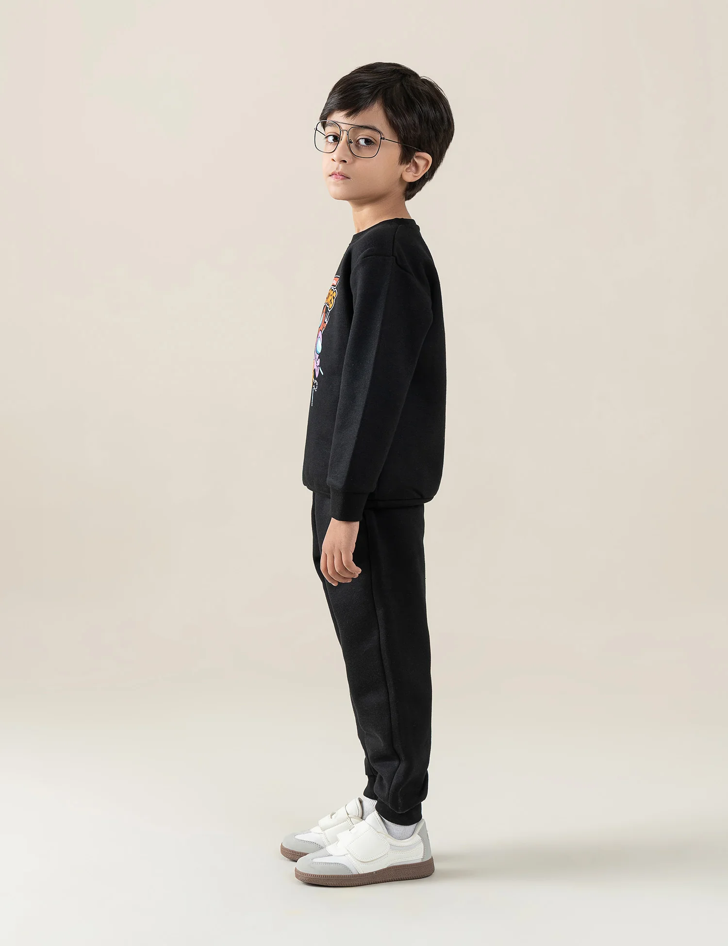 2 PIECE IMPOSTERS GRAPHIC SUIT - Image 4