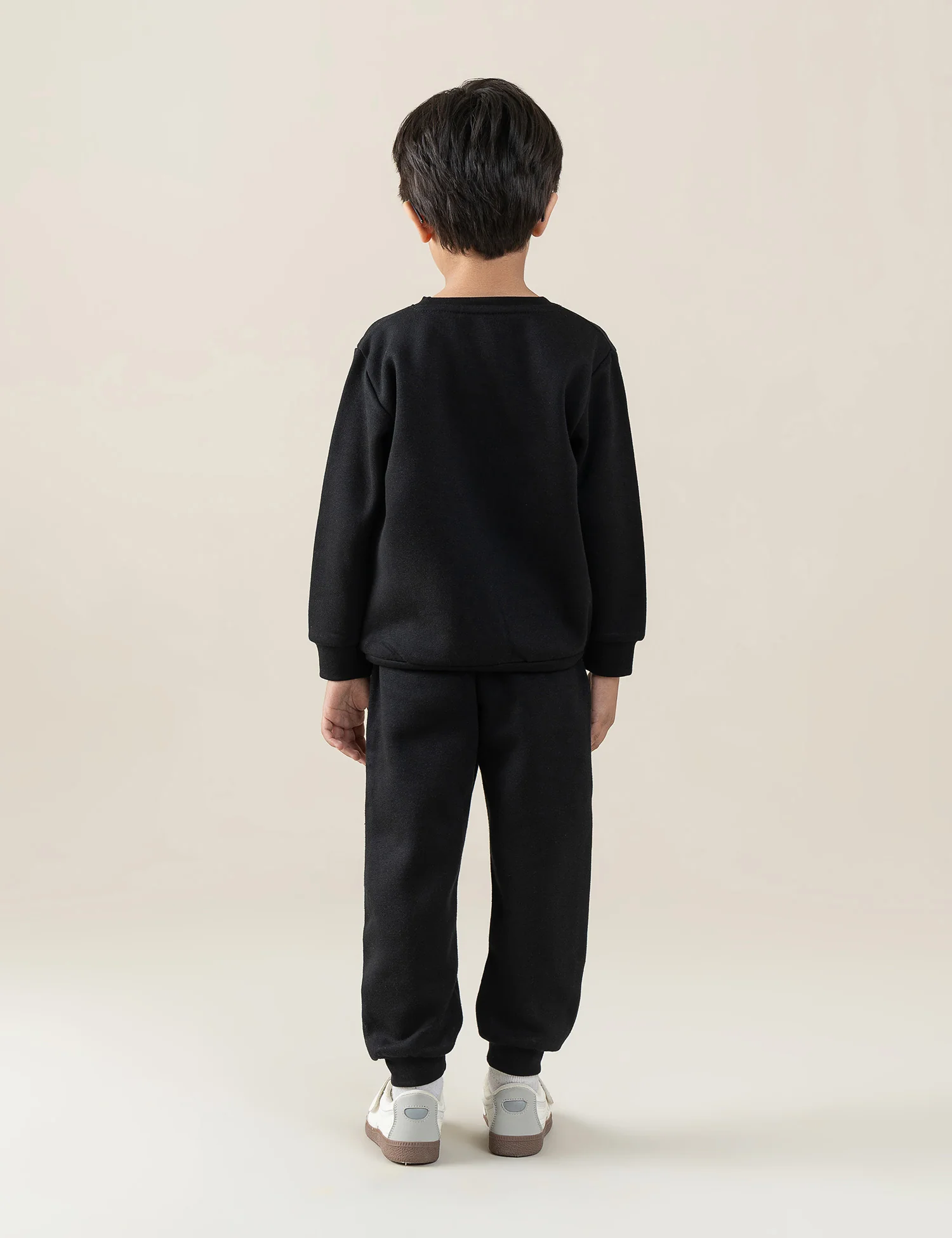 2 PIECE IMPOSTERS GRAPHIC SUIT - Image 5
