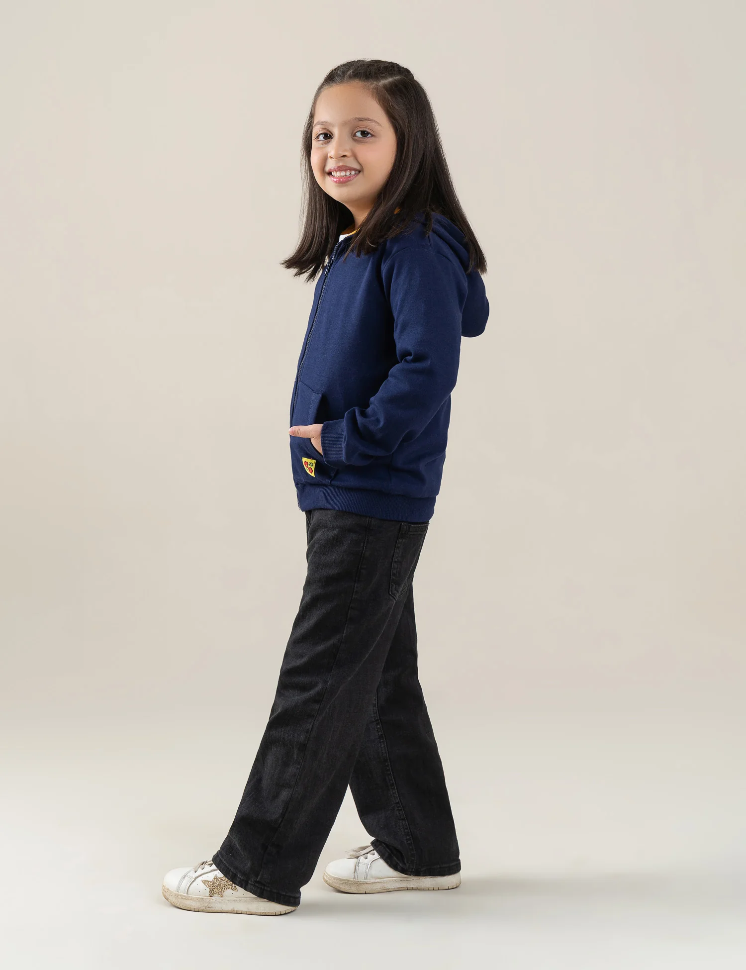 BASIC ZIP-UP HOODIE - Image 3