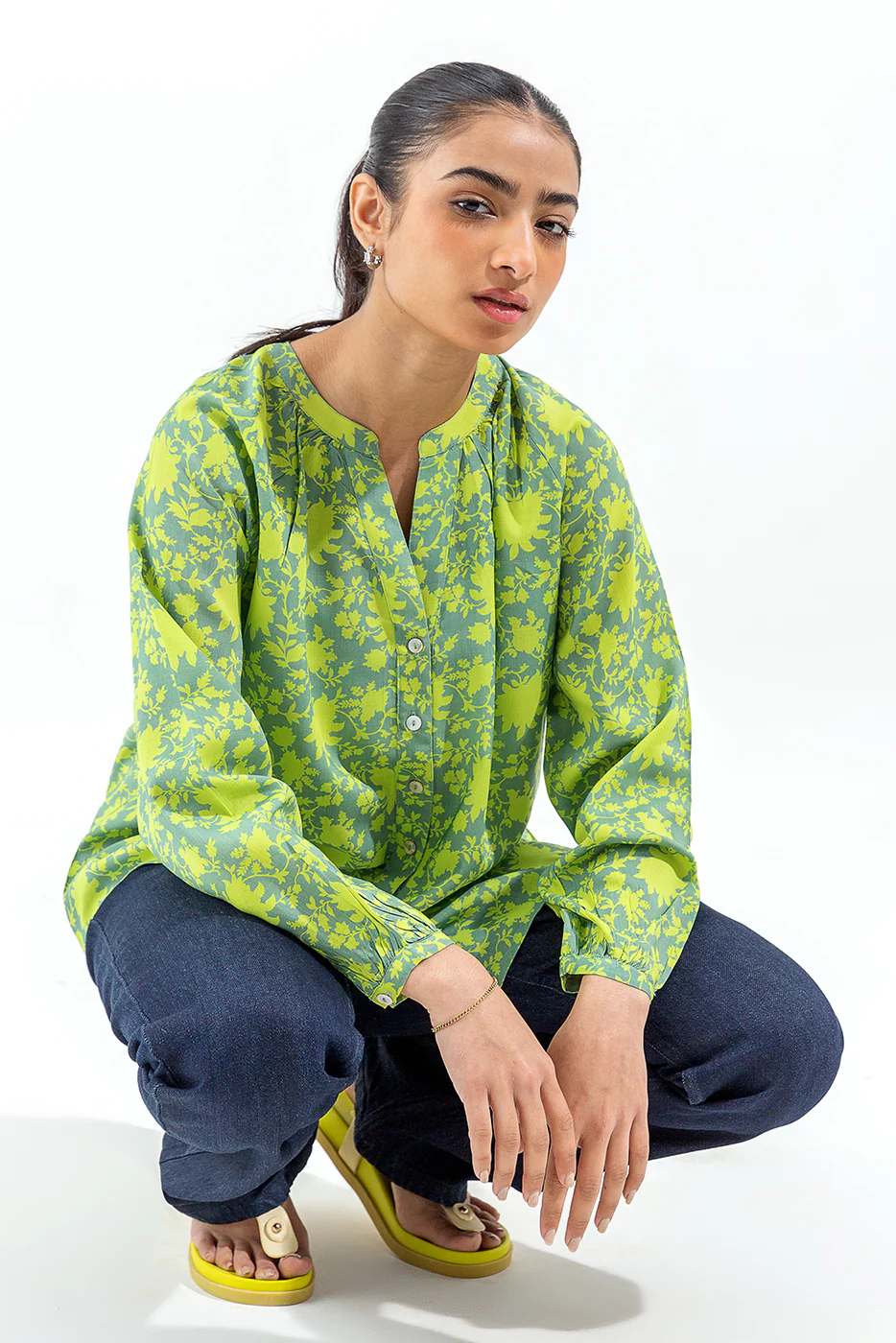 PRINTED FLORAL COLLAR SHIRT - Image 2
