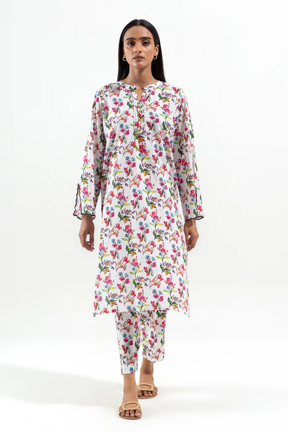 2 PIECE PRINTED LAWN SUIT (PRET) - Image 3