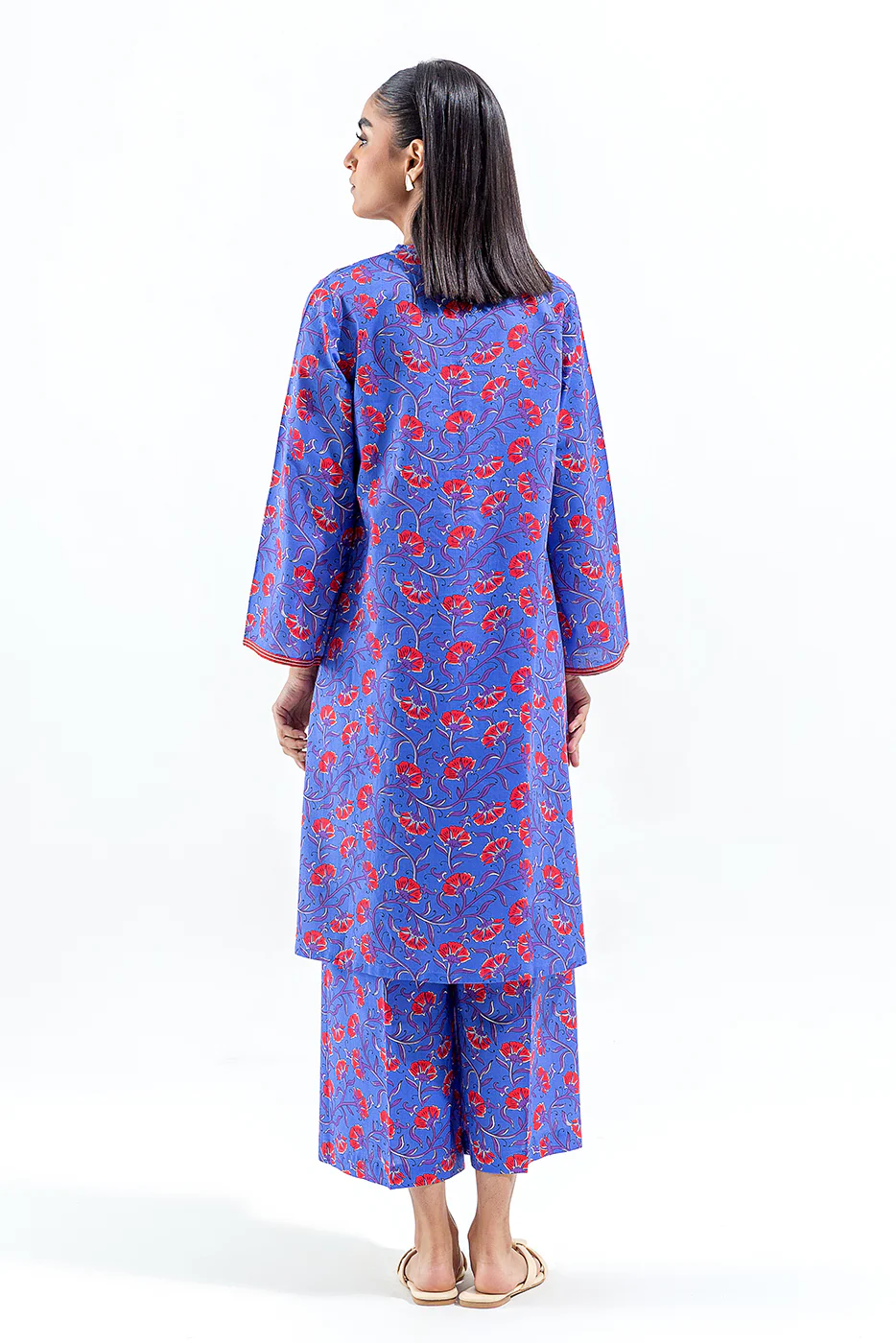 2 PIECE PRINTED LAWN SUIT (PRET) - Image 3