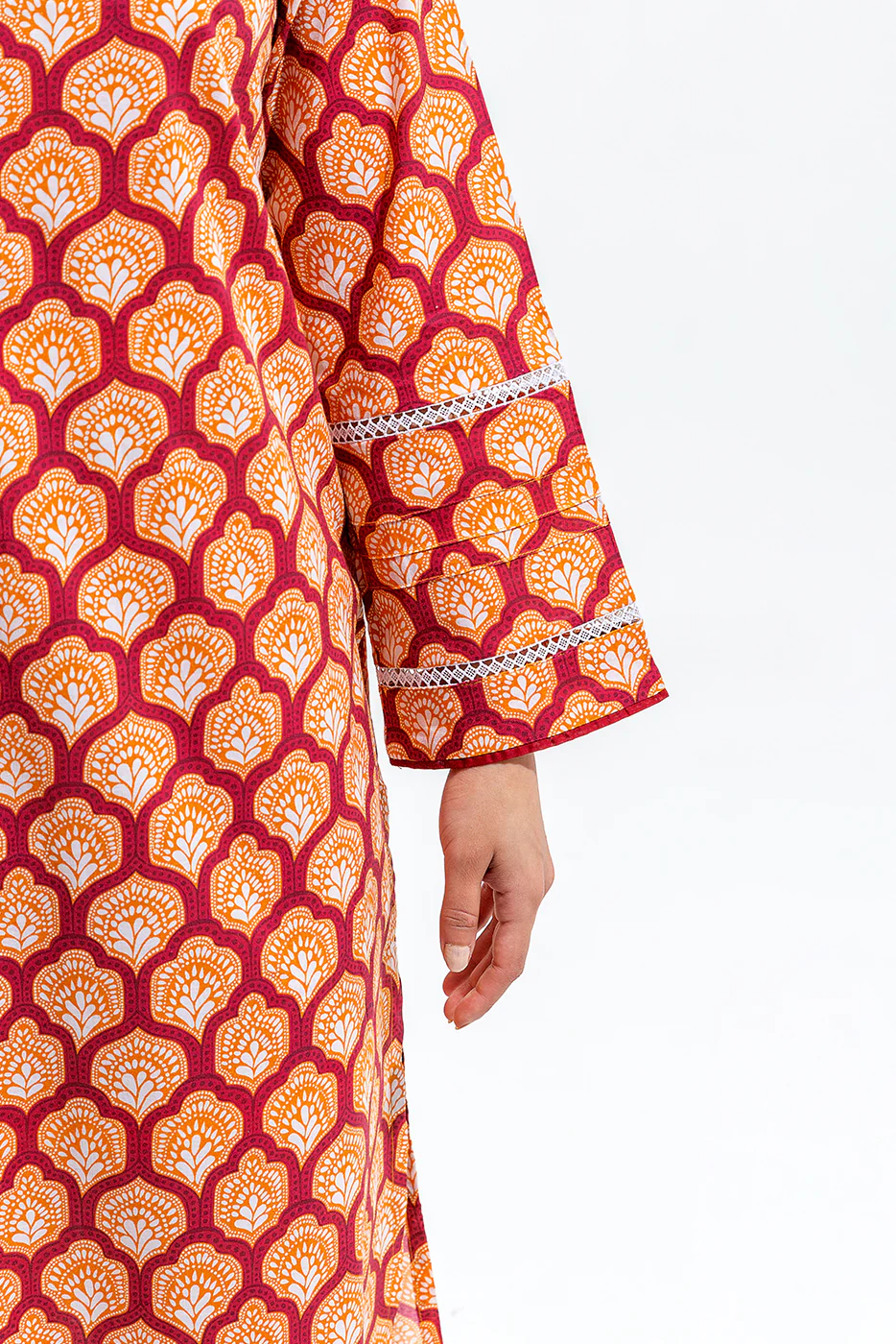 2 PIECE PRINTED LAWN SUIT (PRET) - Image 4