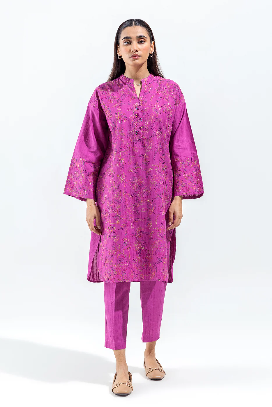 2 PIECE EMBROIDERED LAWN SUIT (PRET) - Image 3