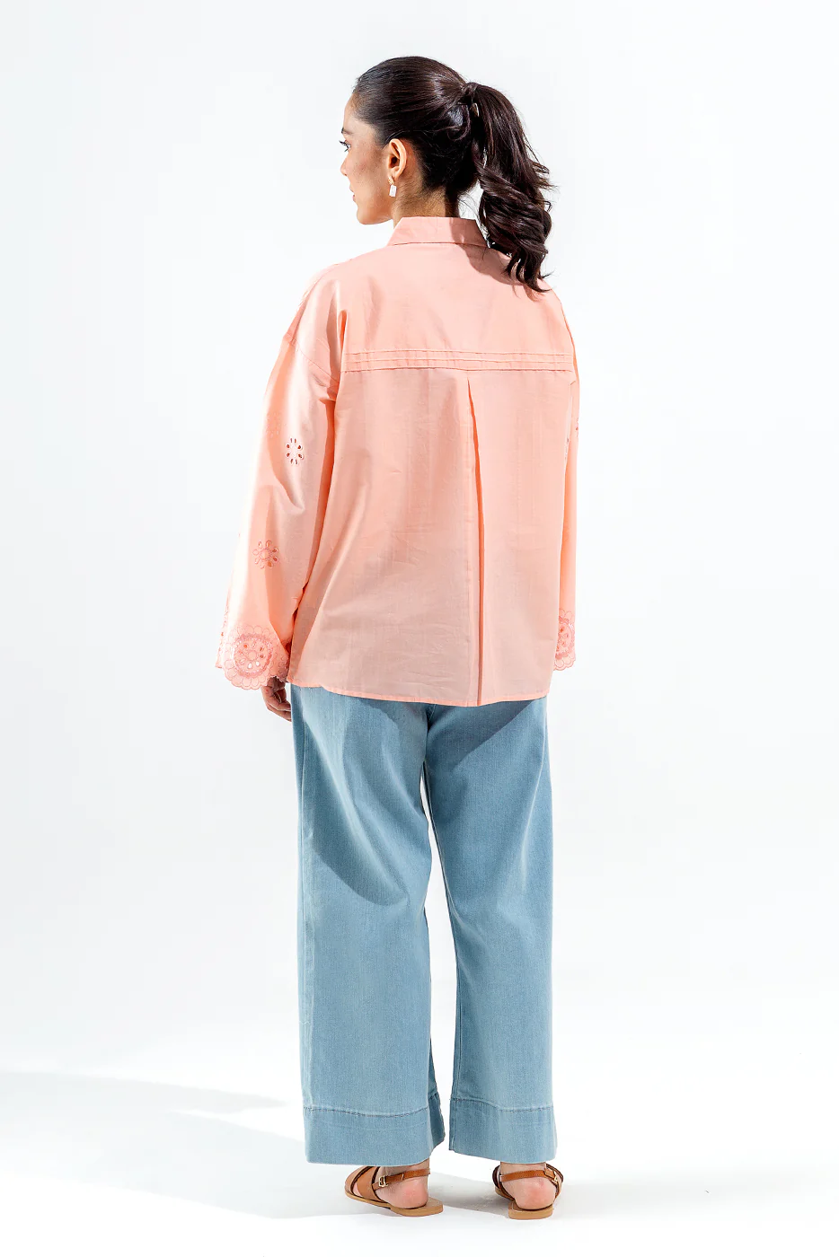 EMBROIDERED FUSION TOP (PRET) - Image 4