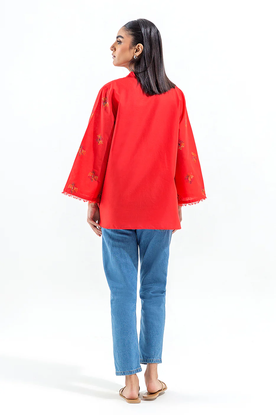 EMBROIDERED FUSION TOP (PRET) - Image 4