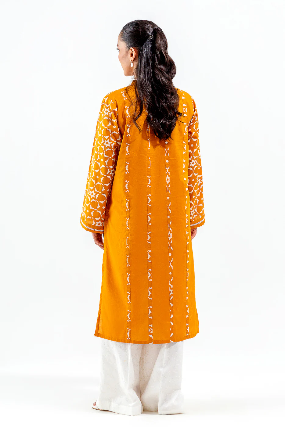 EMBROIDERED LAWN SHIRT (PRET) - Image 3