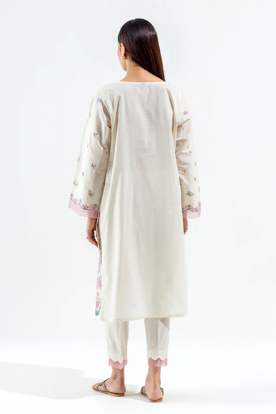 2 PIECE EMBROIDERED DYED LAWN SUIT (PRET) - Image 3