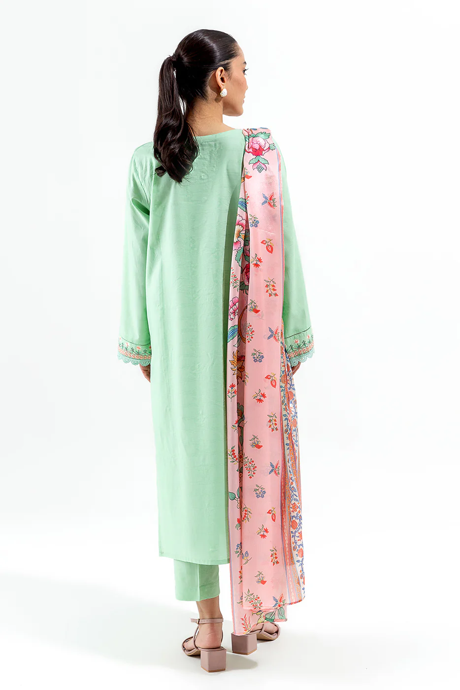 3 PIECE EMBROIDERED SELF JACQUARD SUIT (LUXURY PRET) - Image 3