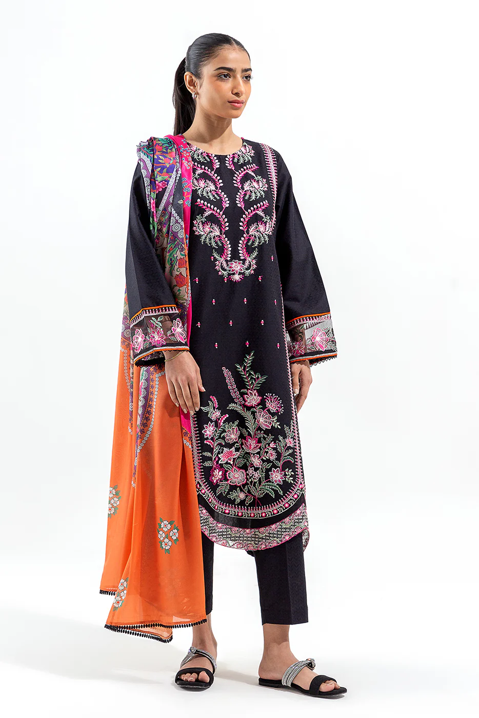3 PIECE EMBROIDERED SELF JACQUARD SUIT (LUXURY PRET) - Image 4