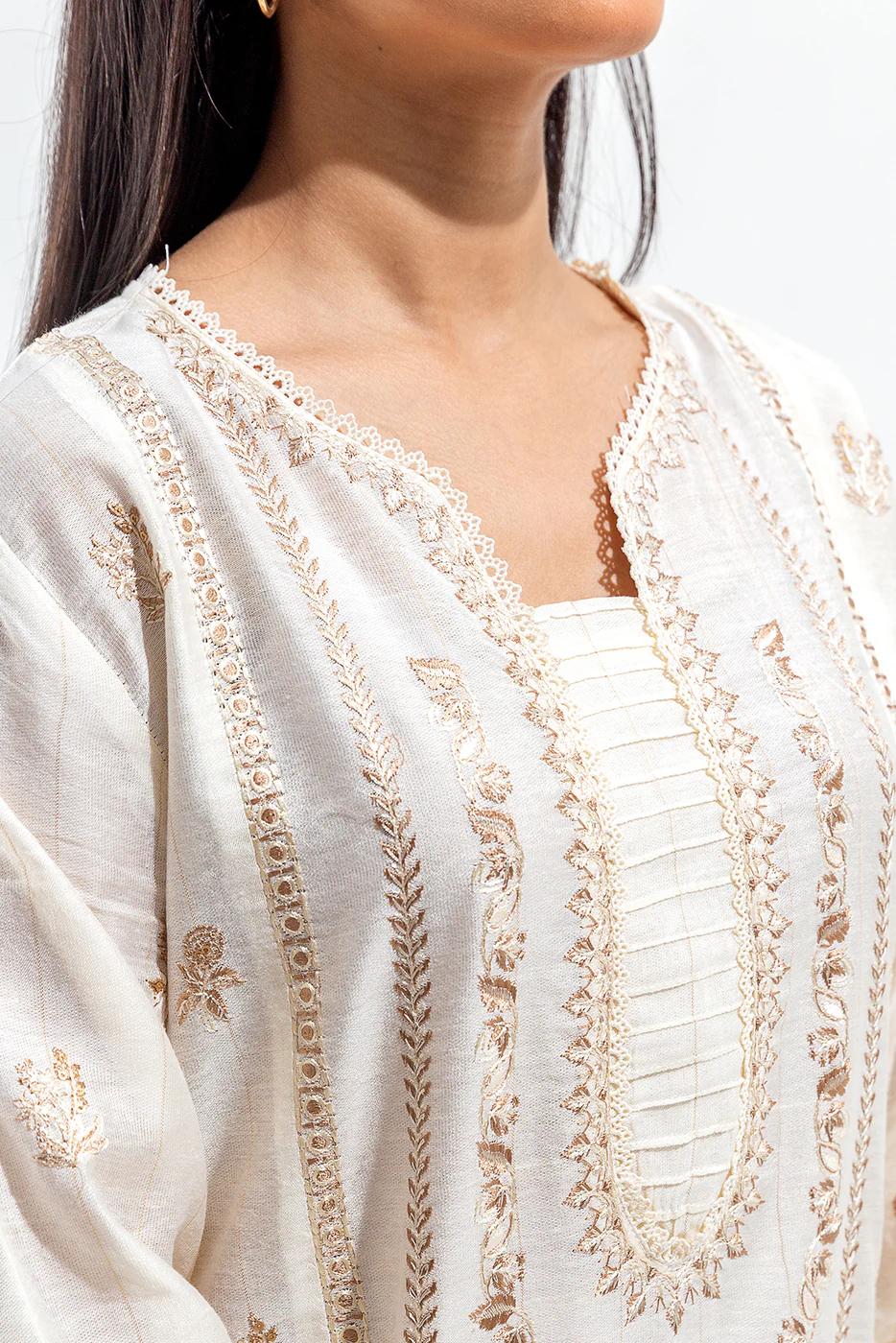 2 PIECE EMBROIDERED TWO TONE SUIT (LUXURY PRET) - Image 3