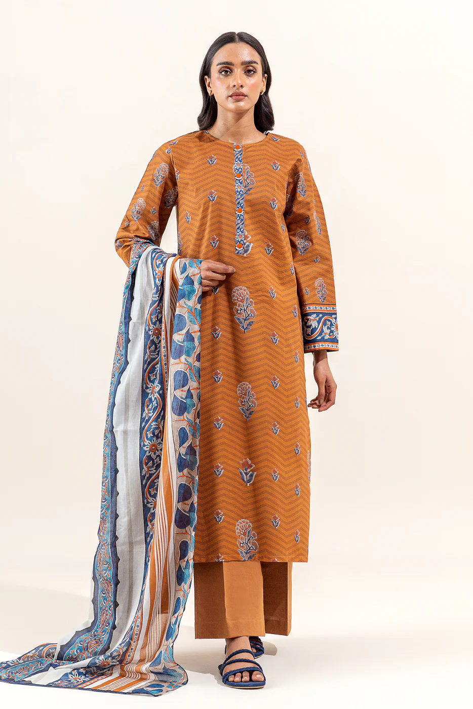 3 PIECE PRINTED LAWN SUIT-GOLDEN AMBER (UNSTITCHED) - Image 6
