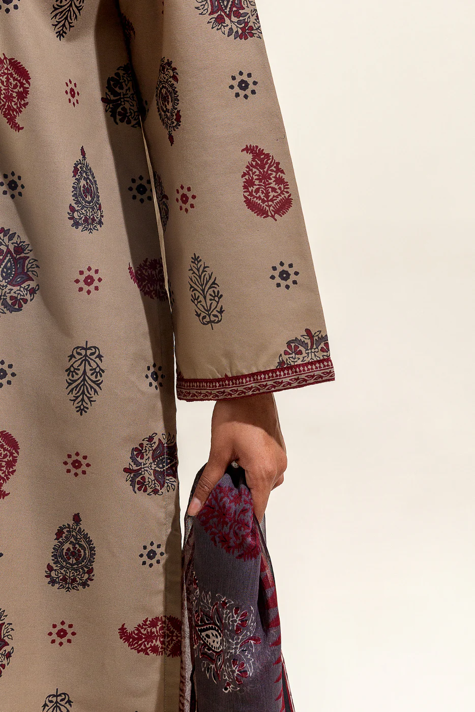 3 PIECE PRINTED SUIT-FROSTY SPRING (UNSTITCHED) - Image 3