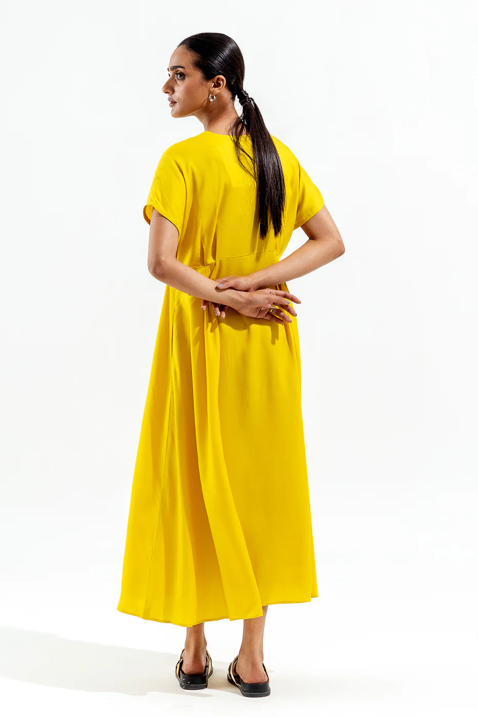 LIME YELLOW PLEATED DRESS - Image 5