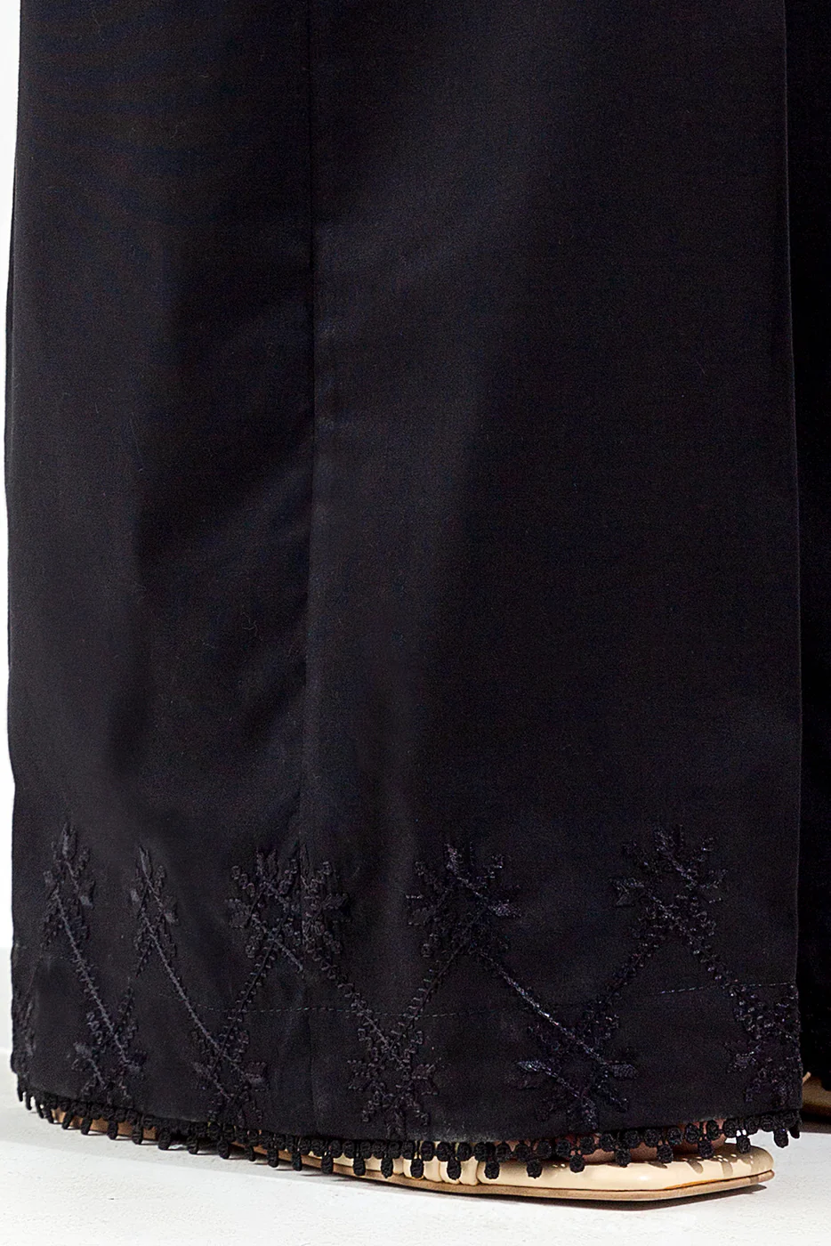 EMBROIDERED BOOTCUT PANTS - Image 2